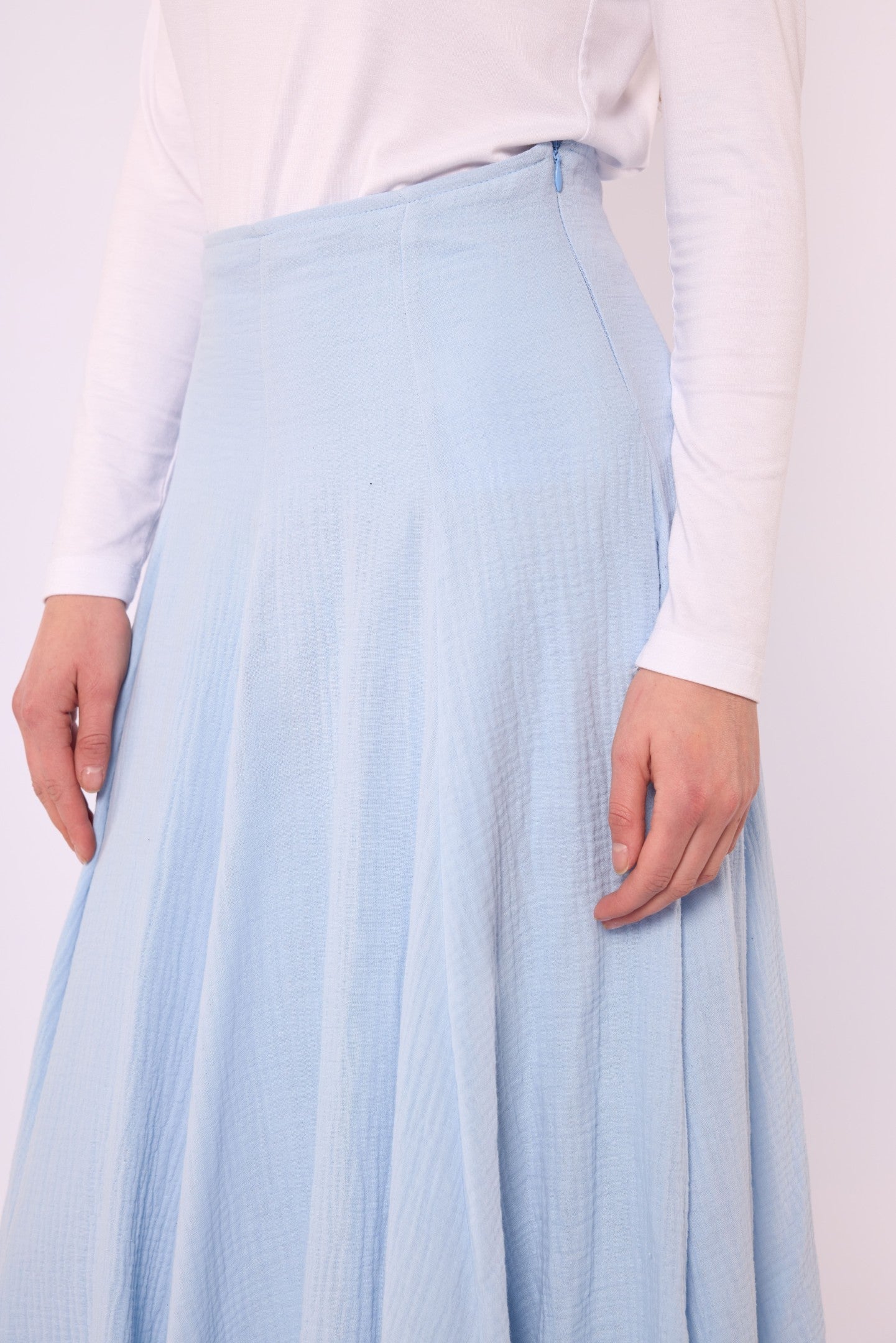 Lined A-Line Skirt in Muslin Fabric