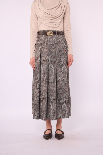 Pleated Skirt with Gold Belt Detail and Paisley Pattern