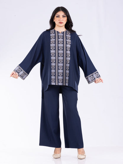 Embroidered set