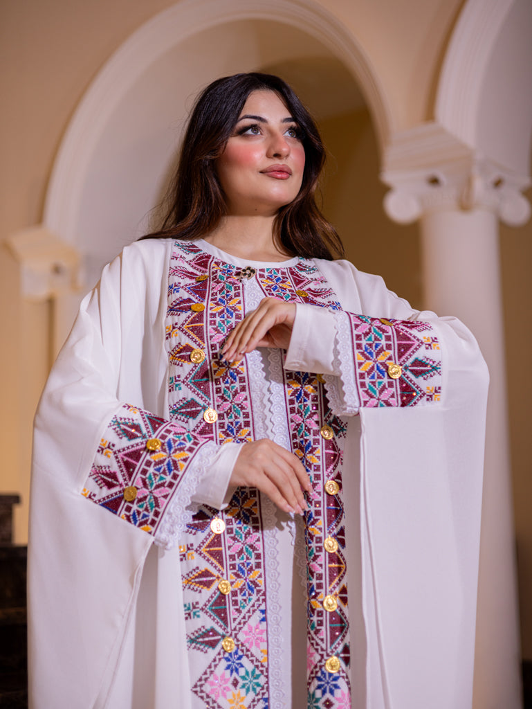 Embroidered bisht