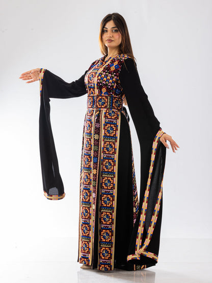 Dew-Embroidered Thob