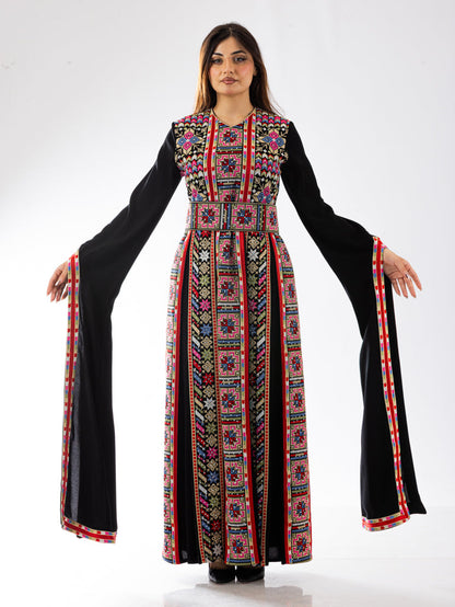Dew-Embroidered Thob