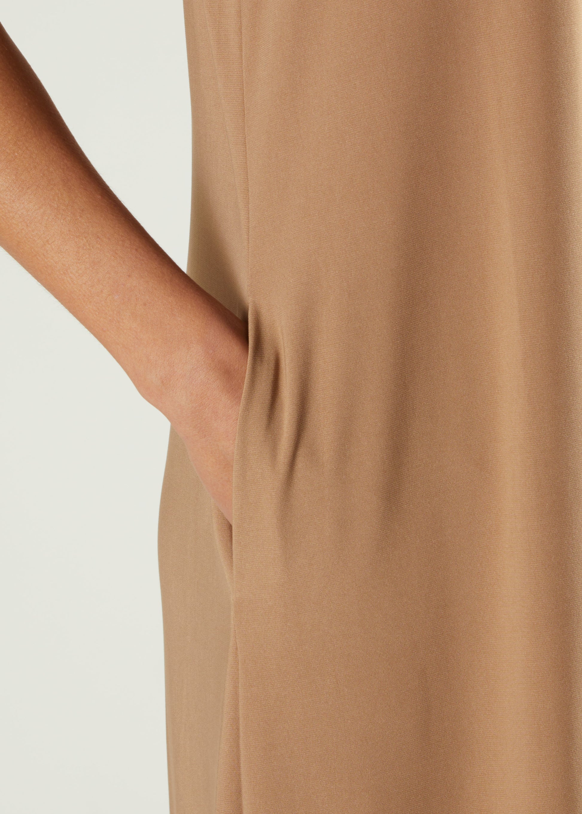 Second Skin Slip Wheat
