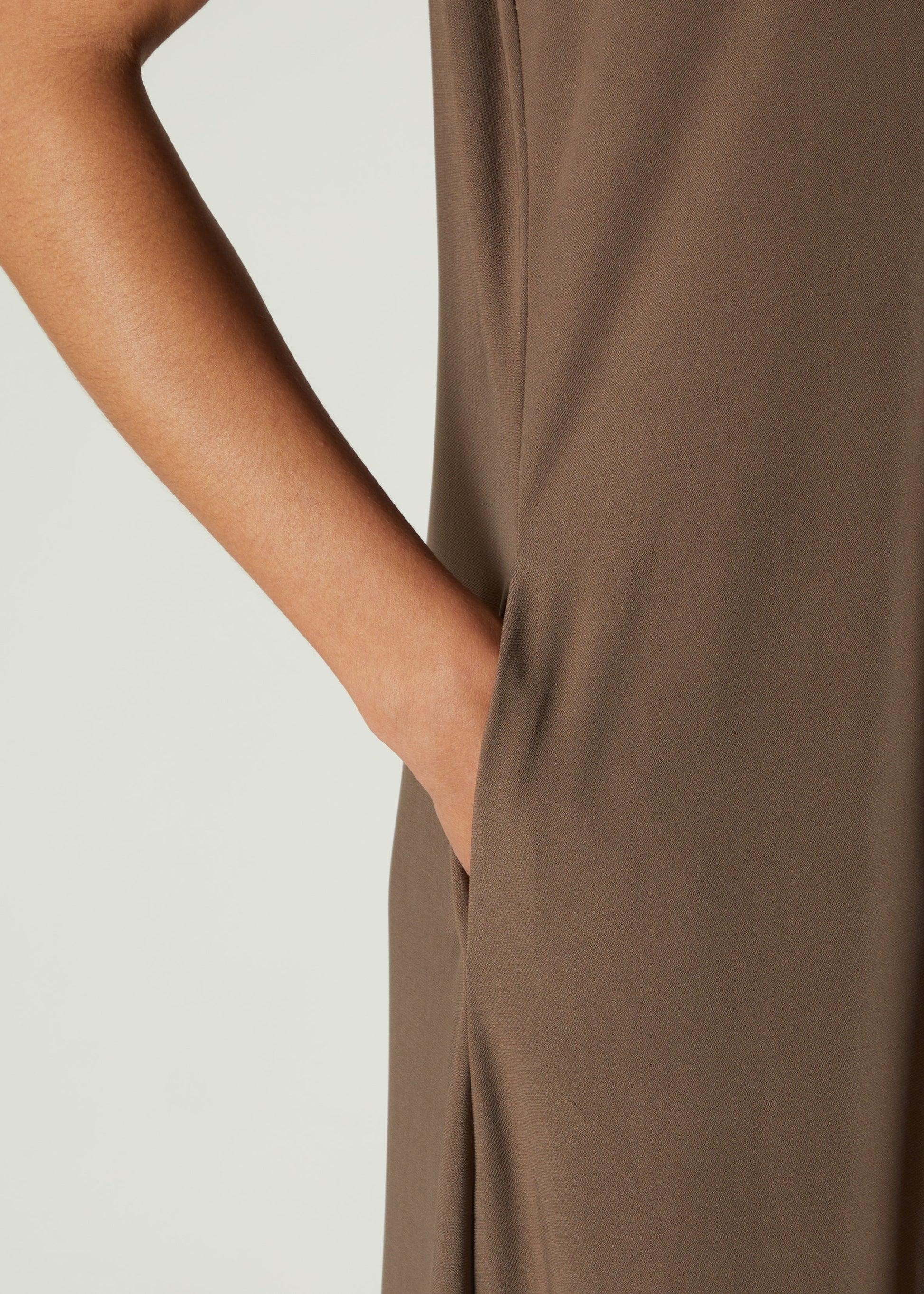 Second Skin Slip Chestnut