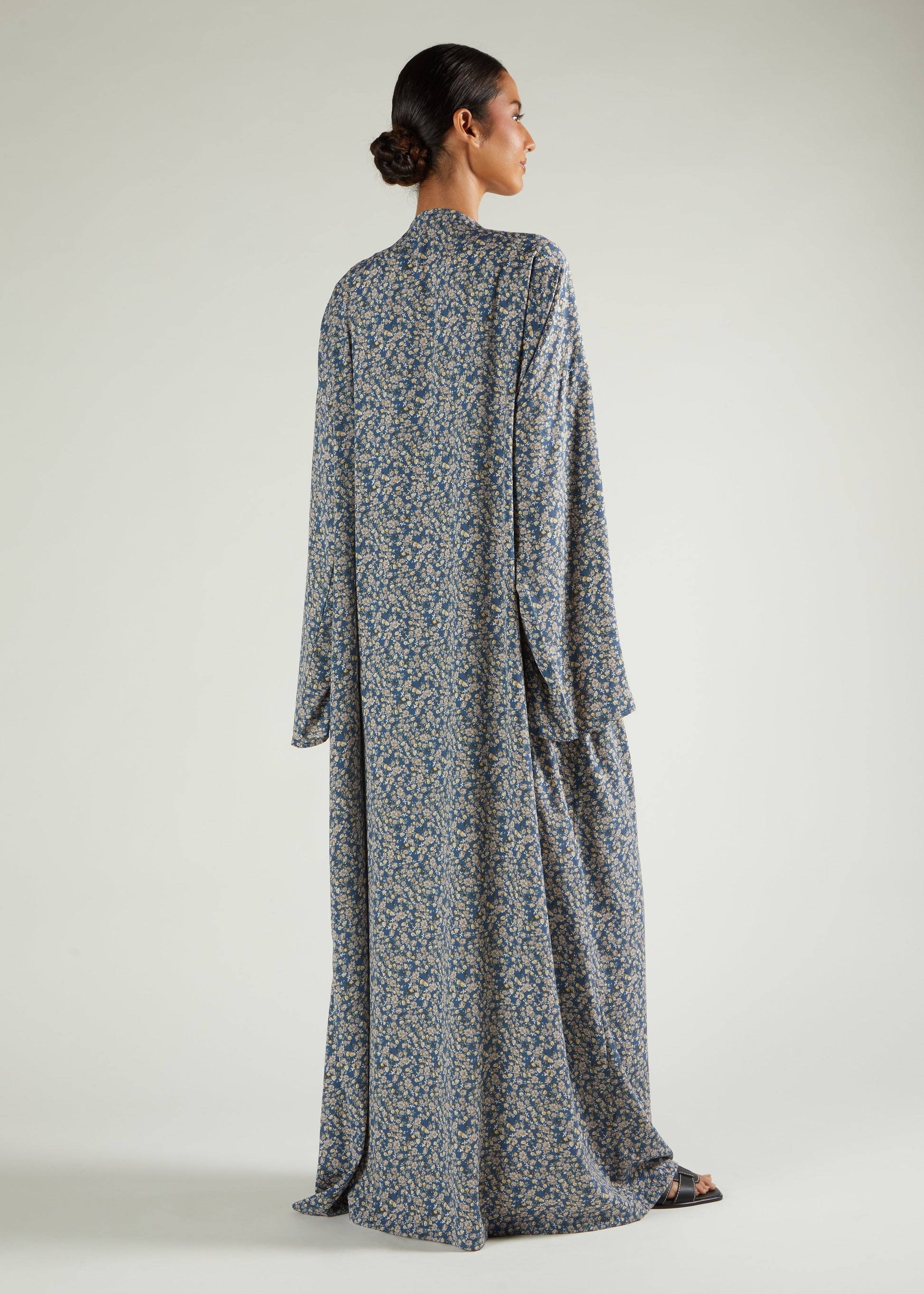 Blue Floral Prayer Abaya & Hijab - Final Sale