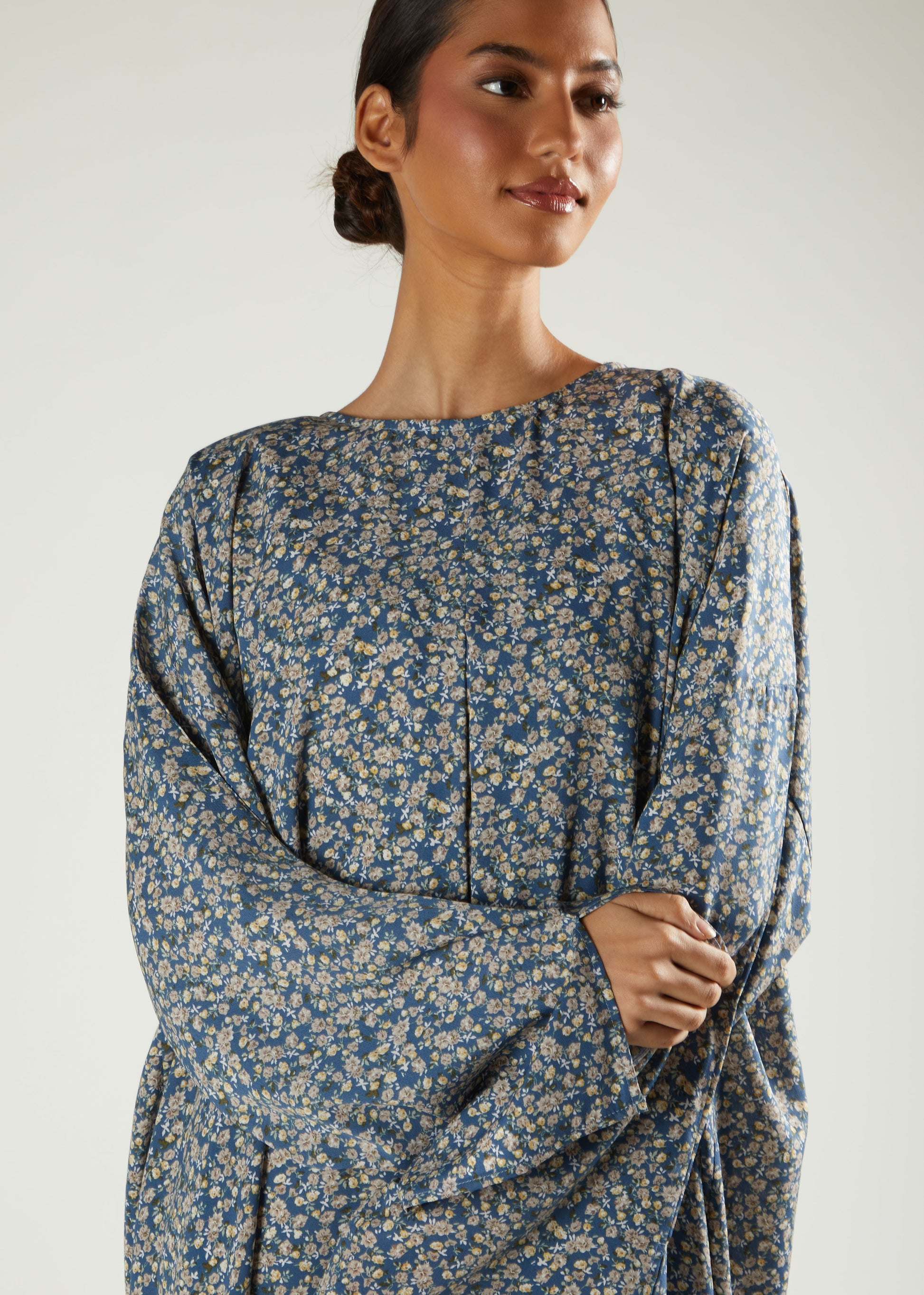 Blue Floral Prayer Abaya & Hijab - Final Sale