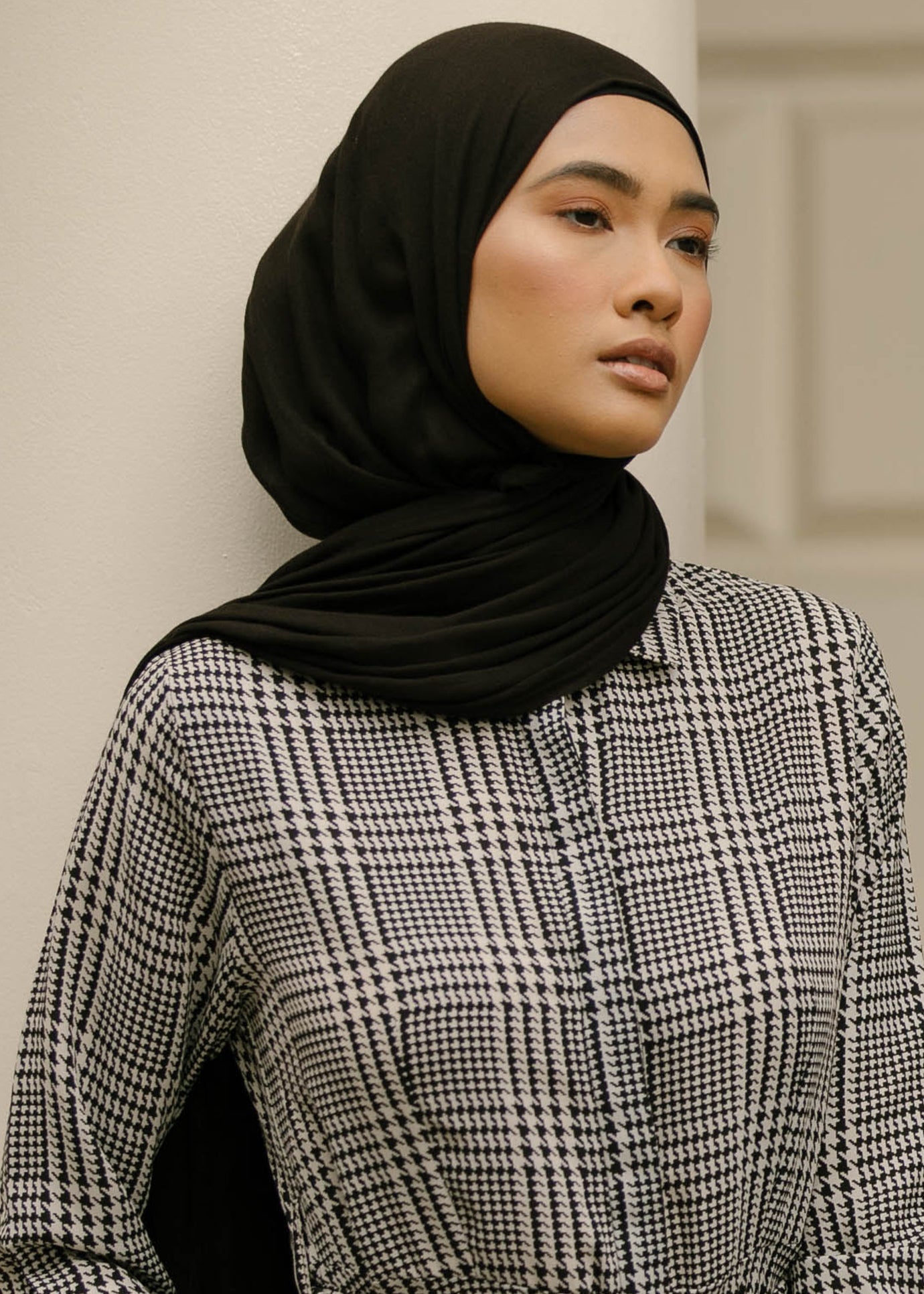 Premium Black Modal Hijab
