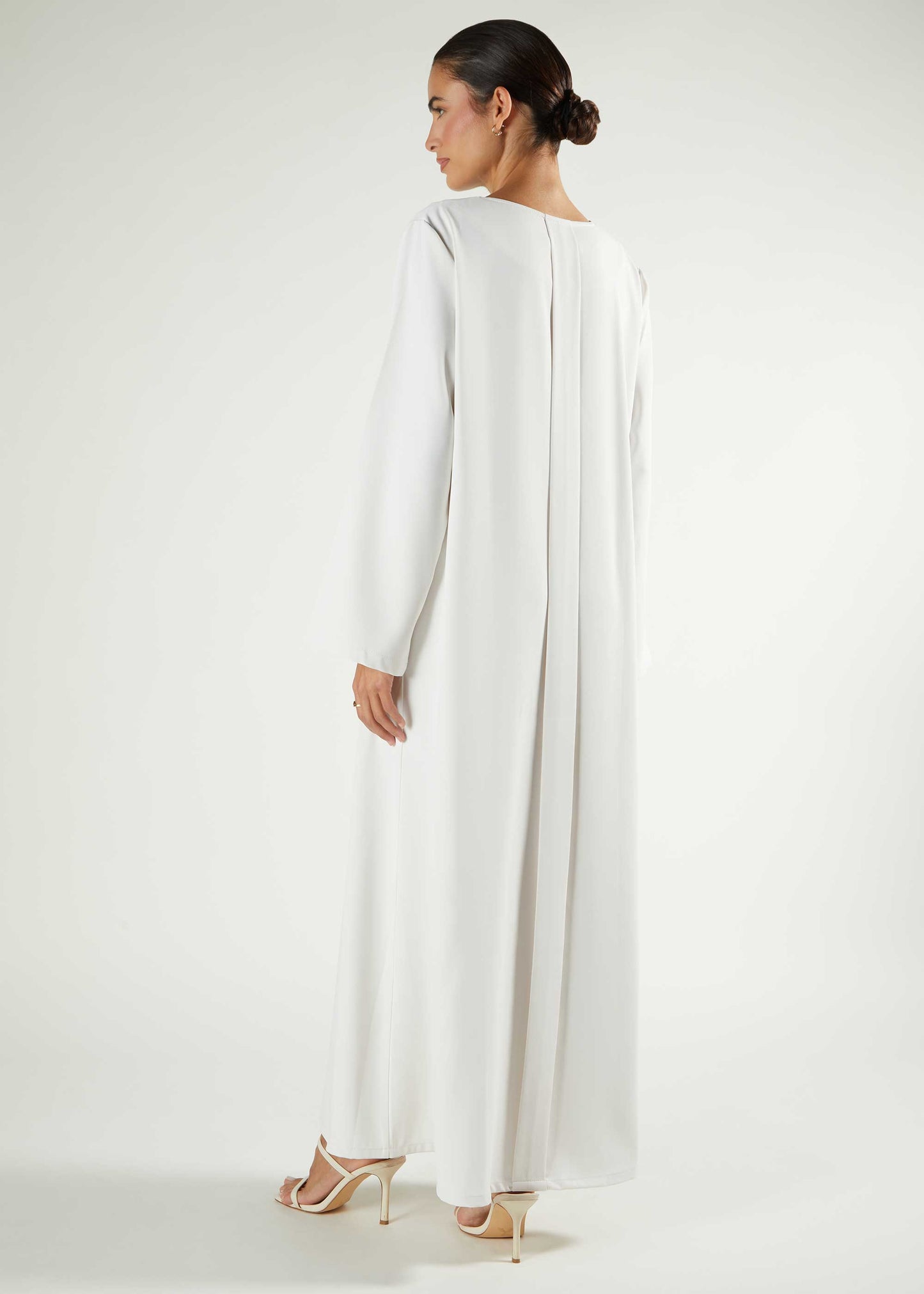 Box Pleat Abaya Off White - Final Sale