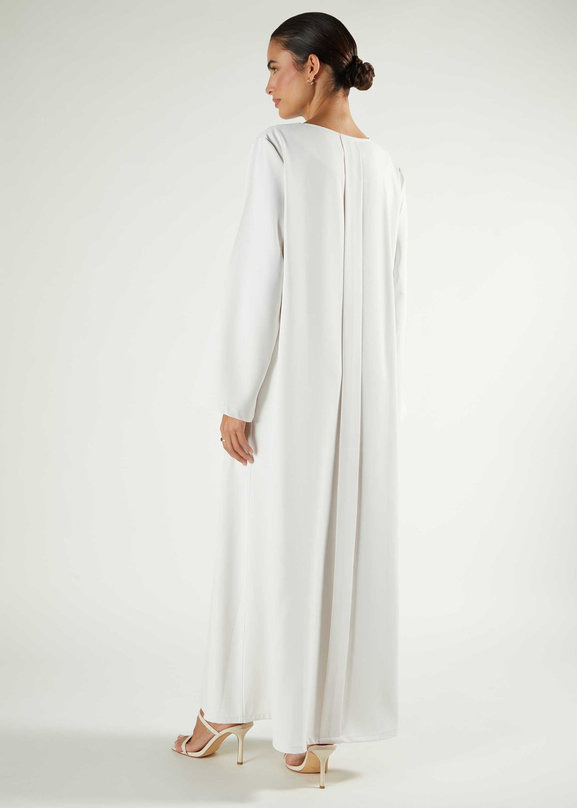 Box Pleat Abaya Off White - Final Sale