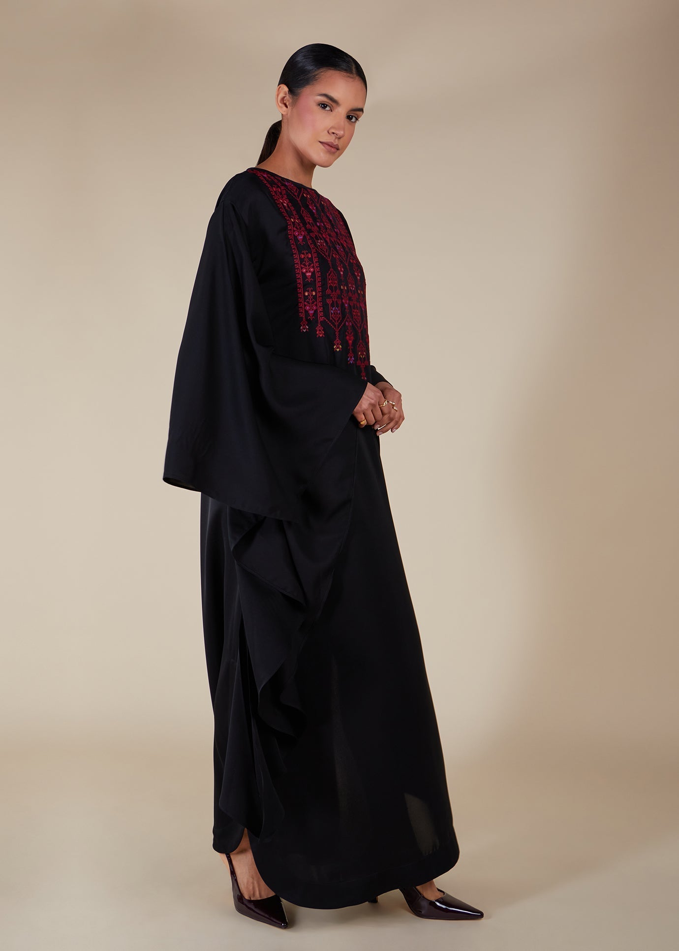 Floaty Tatreez Kaftan Black - Final Sale
