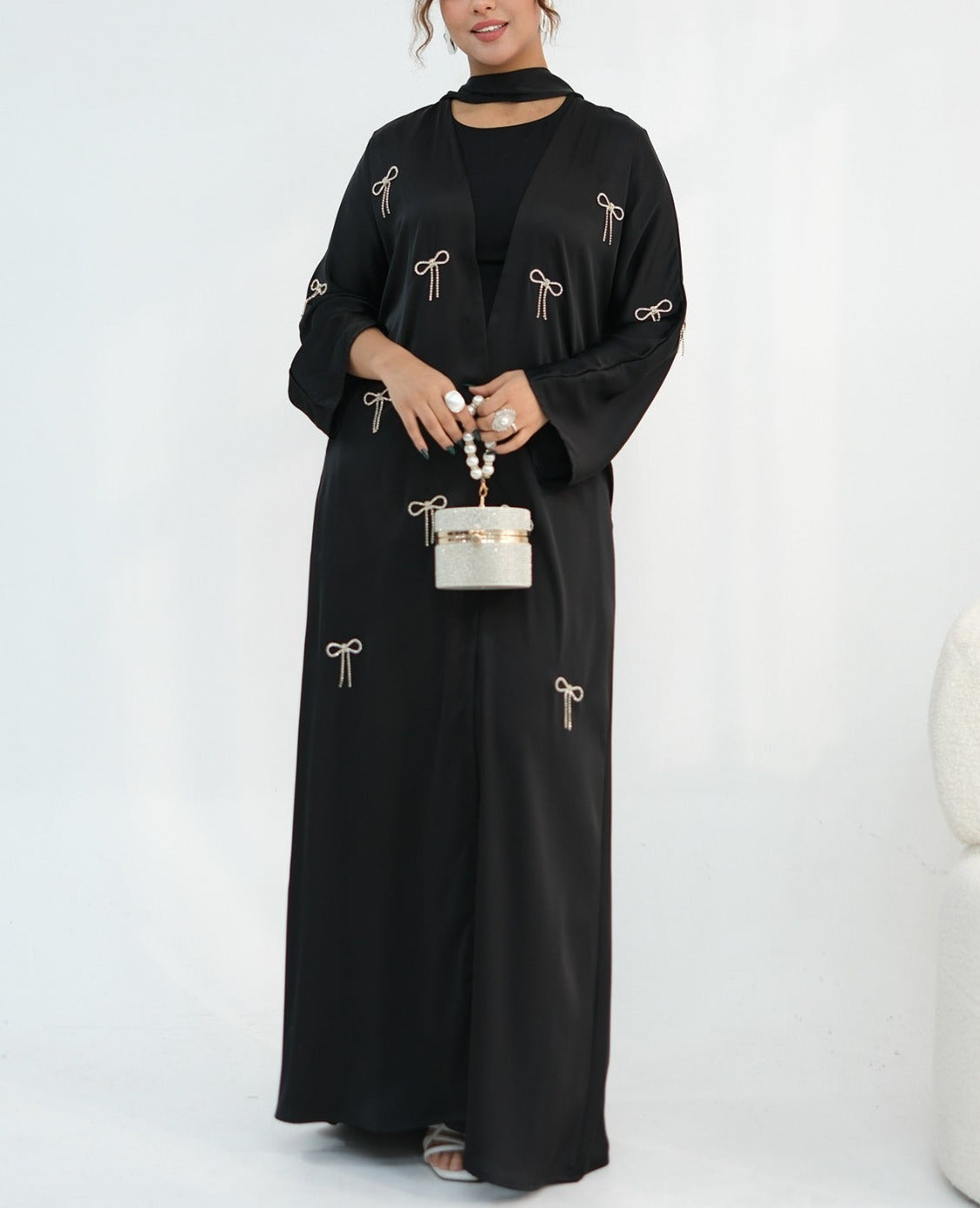 Aimah Crystal Bow Abaya Set