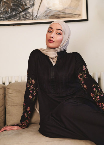 Zahra Abaya