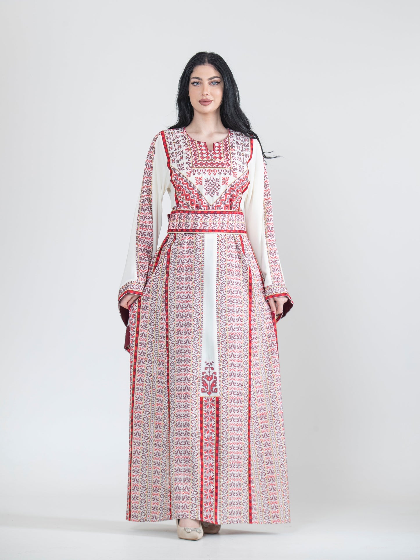 The Hiyam Traditional Embroidered Women’s Thobe