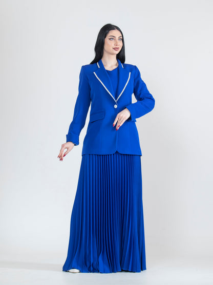 Dress with a modern blazer and pleated ruffles
