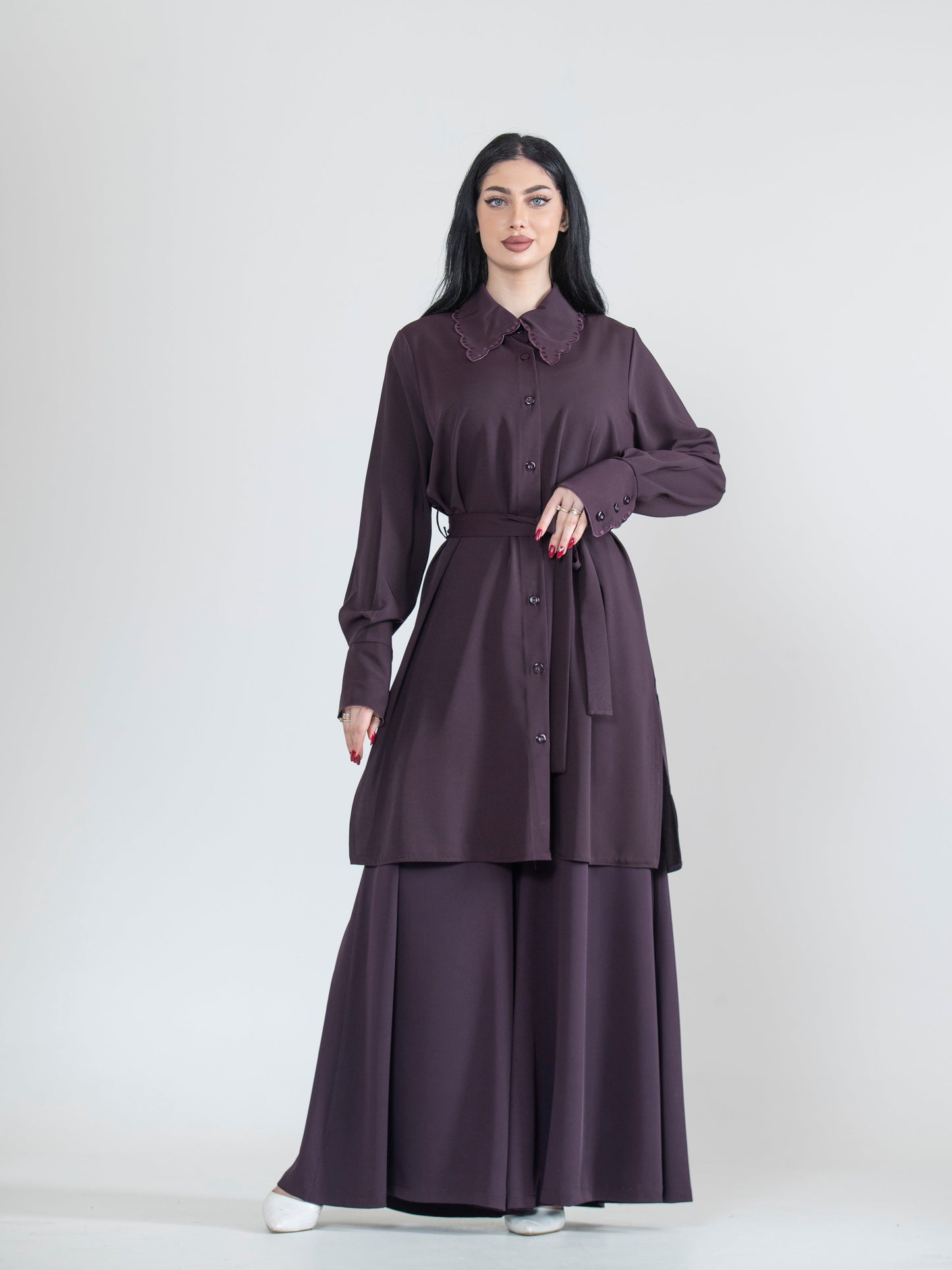 Two-piece set with modern embroidery