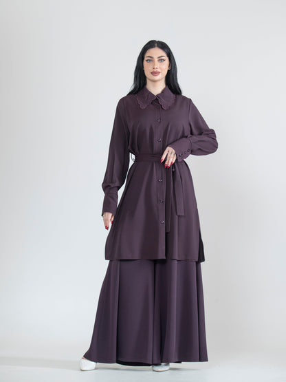 Two-piece set with modern embroidery
