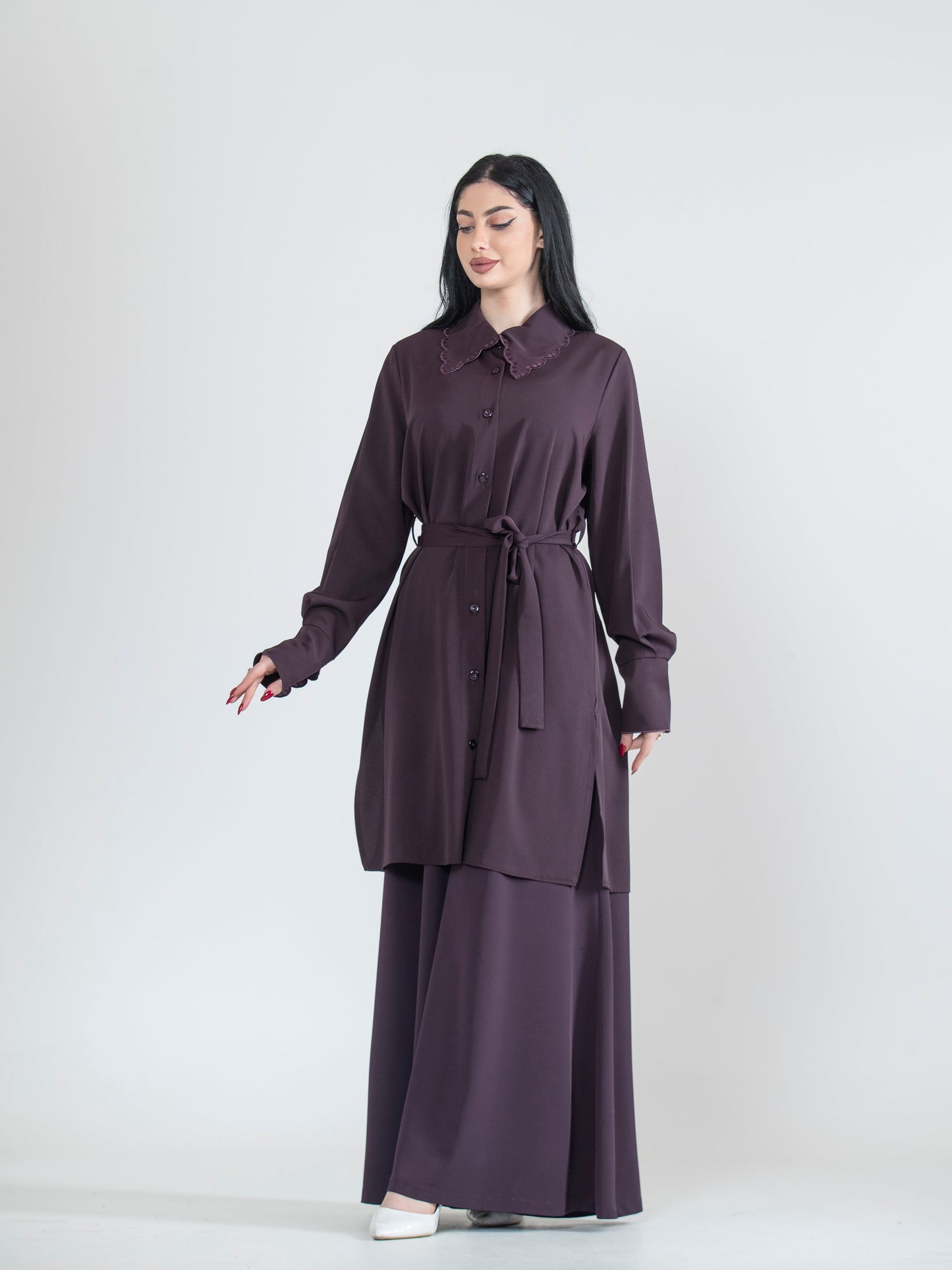 Two-piece set with modern embroidery