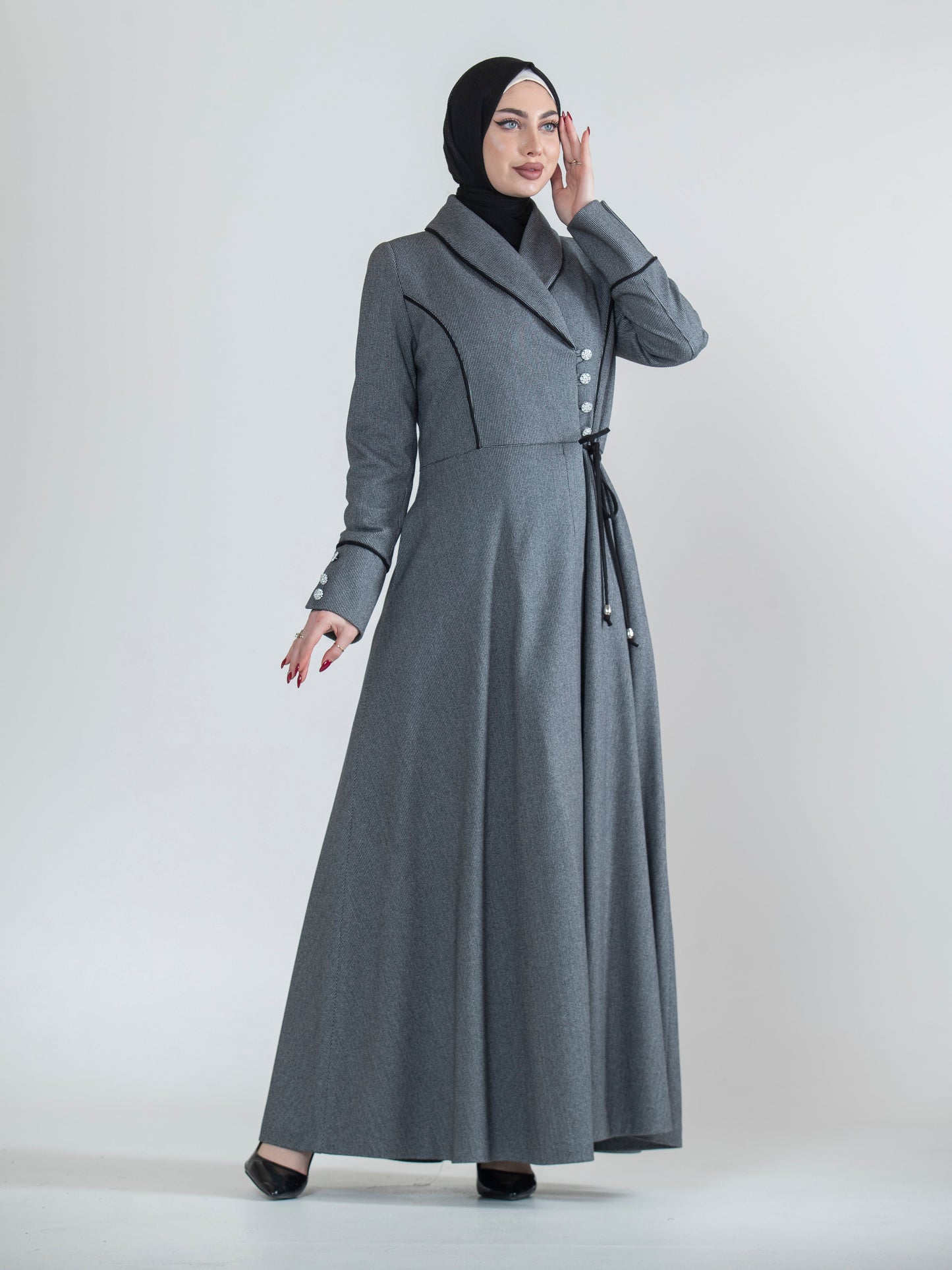 Elegant Warmth Jalabiya