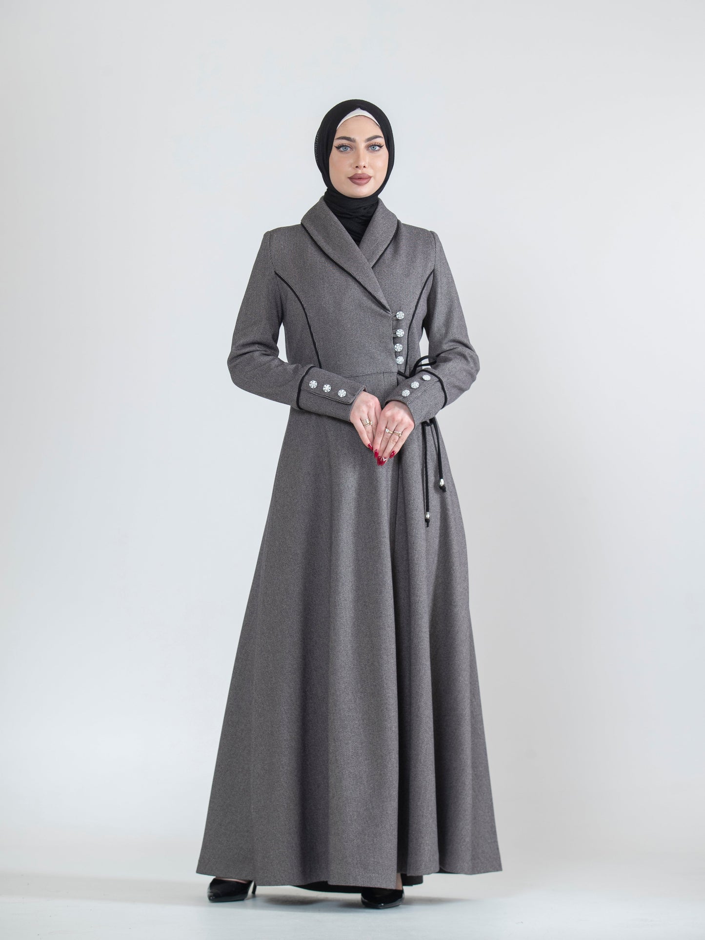 Elegant Warmth Jalabiya