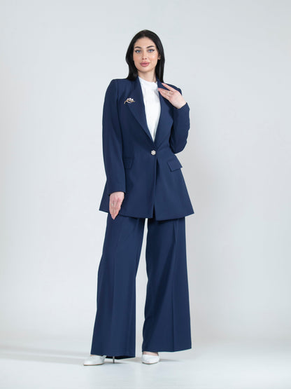 Women's set with brooch