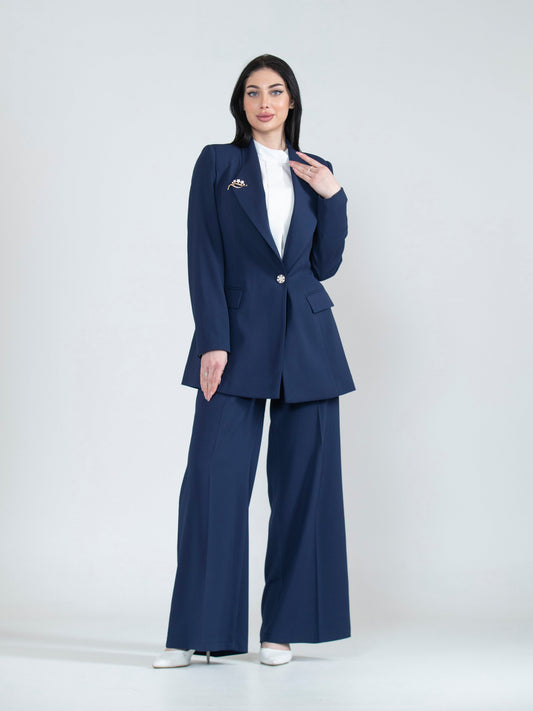 Women's set with brooch