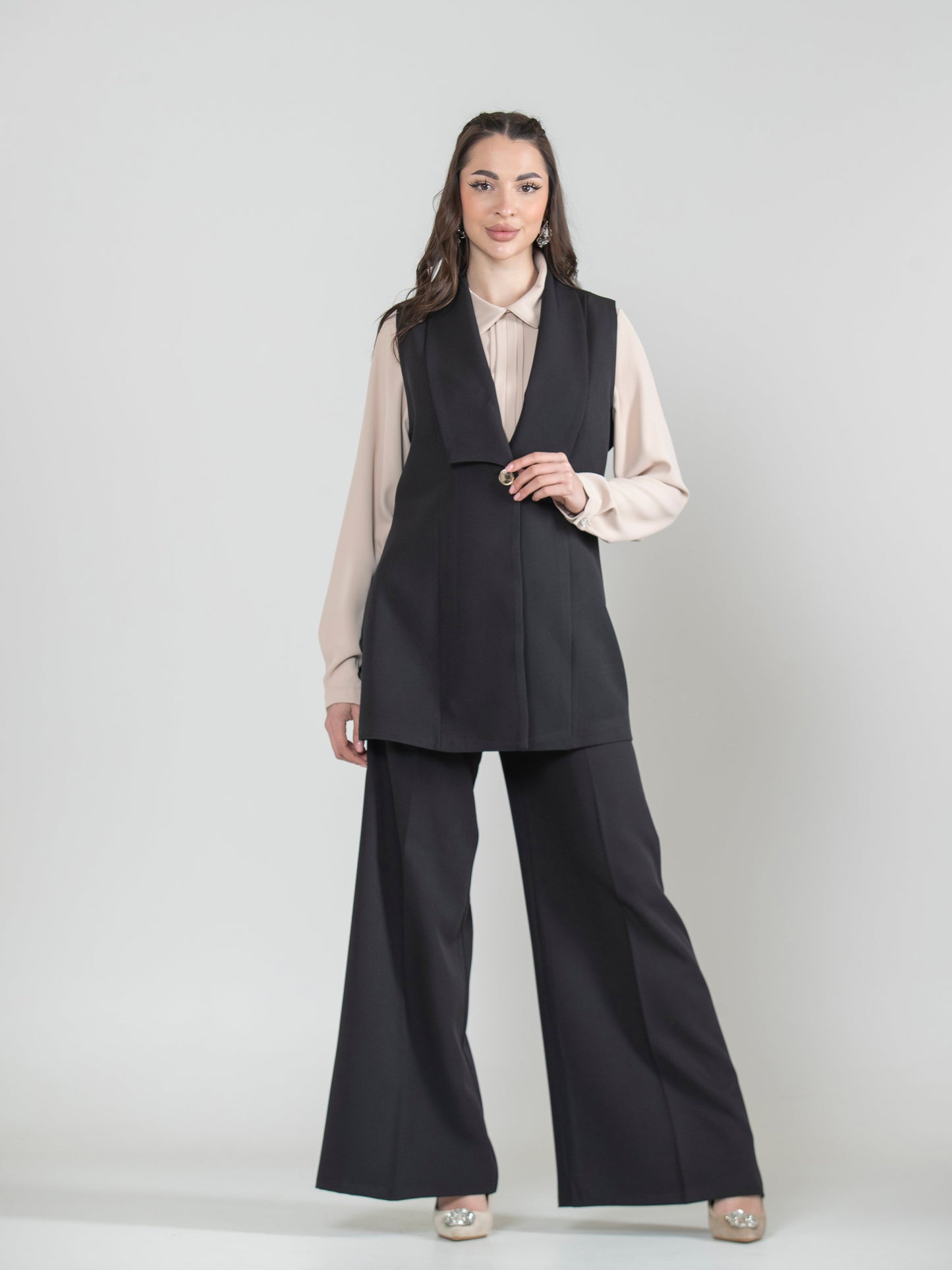 Enchanted Details Vest Set – 3 Pieces
