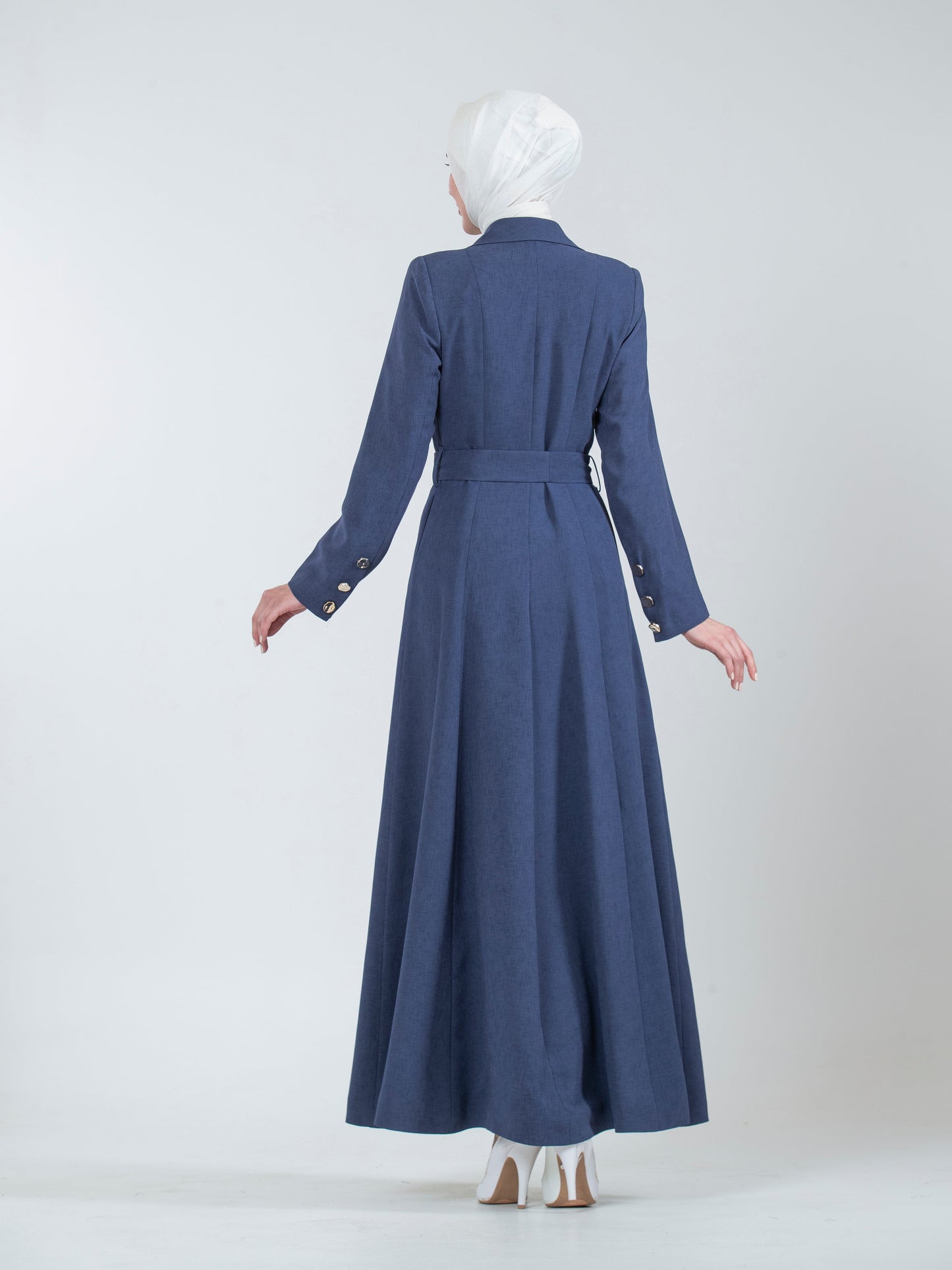 Women's jilbab with a Distinctive Collar