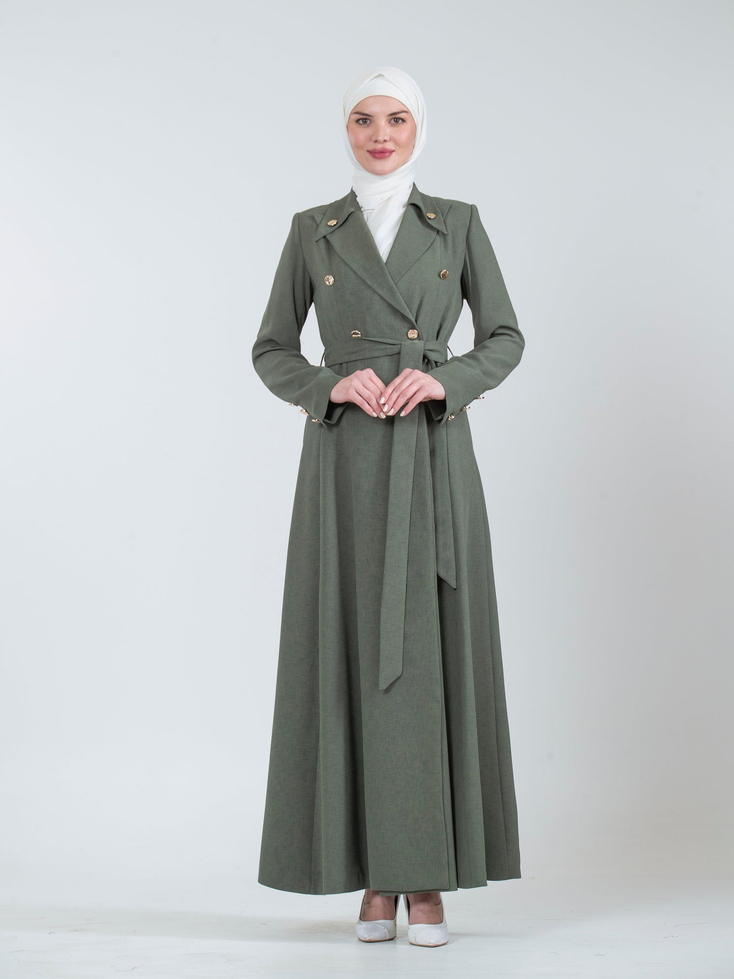Women's jilbab with a Distinctive Collar