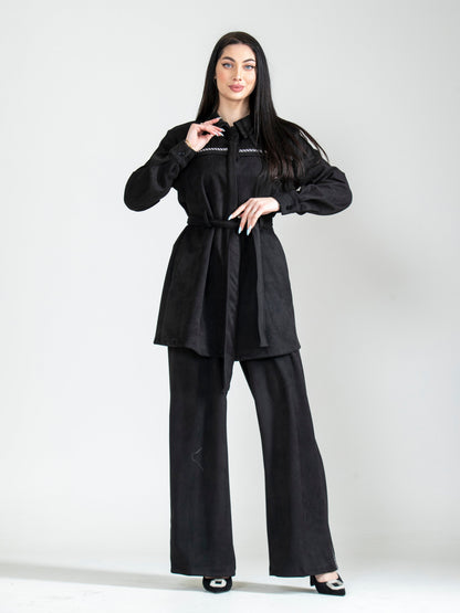 A set that embodies the spirit of embroidery