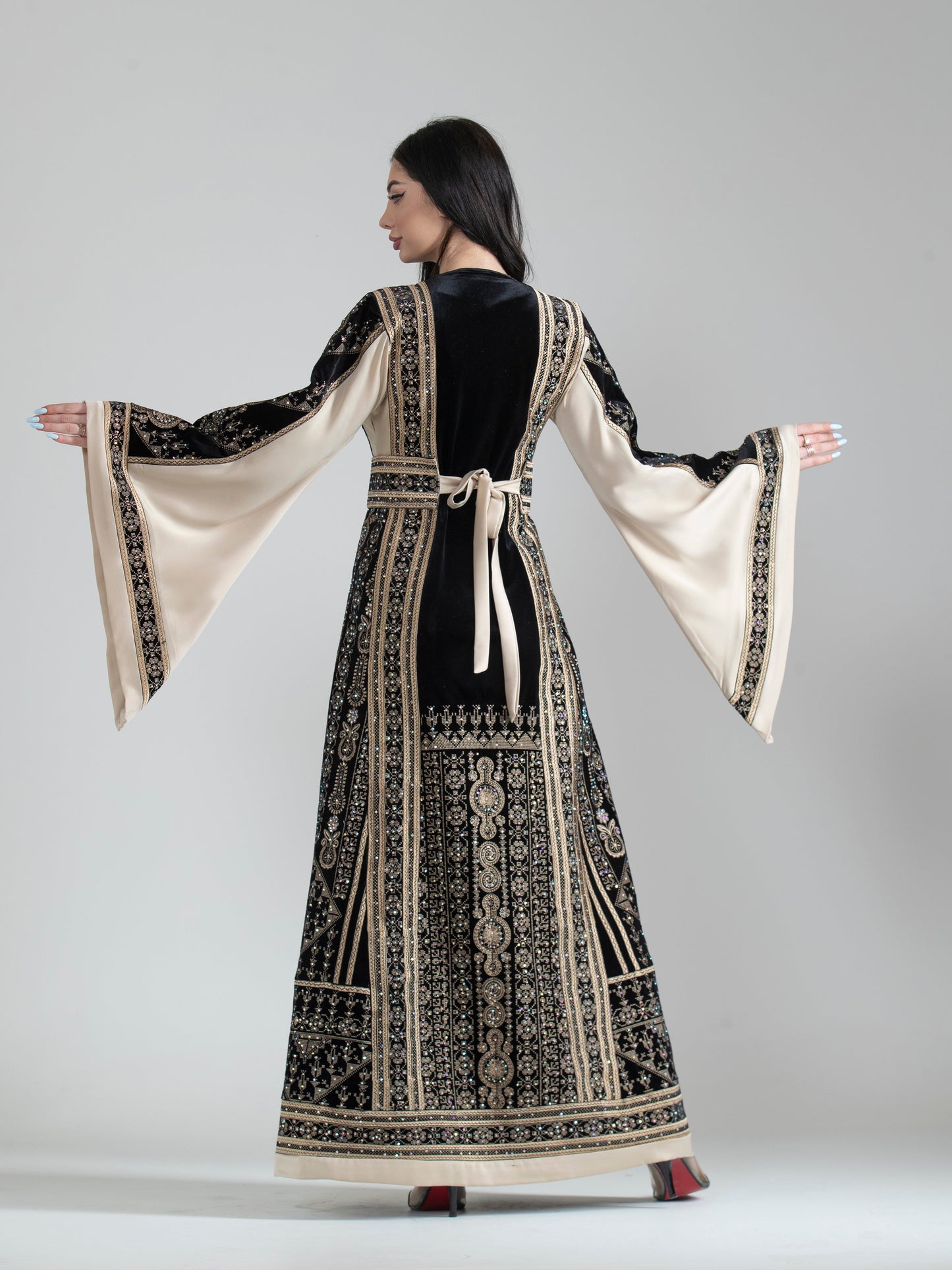 Holy Land Velvet Thob