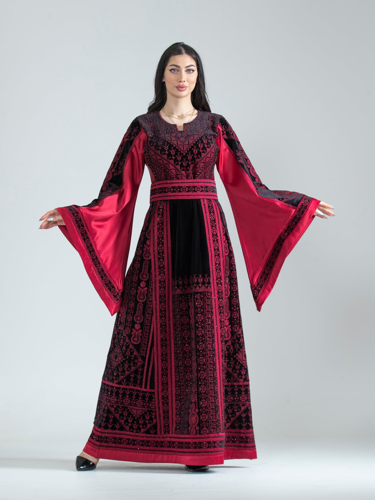 Holy Land Velvet Thob