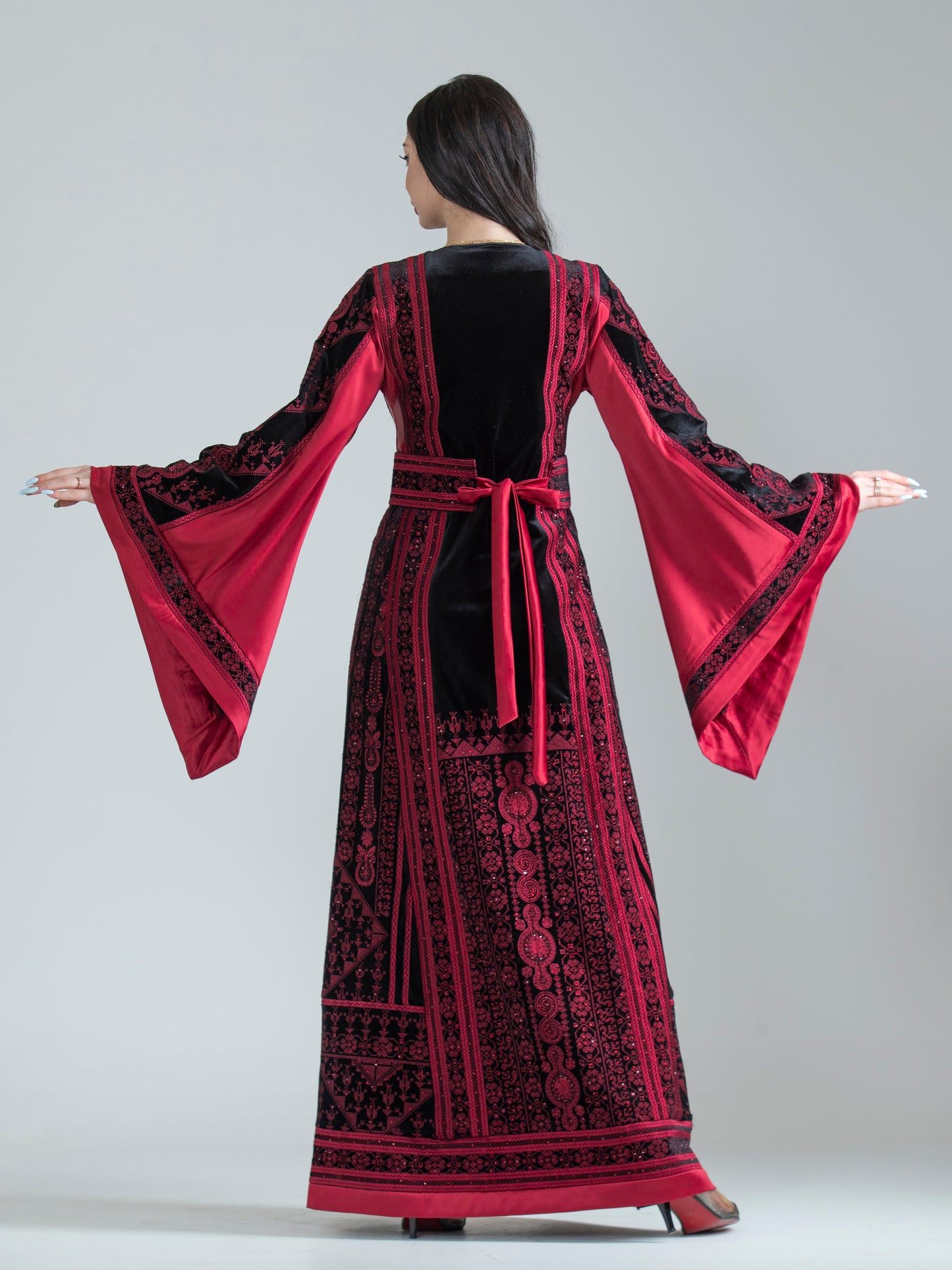 Holy Land Velvet Thob