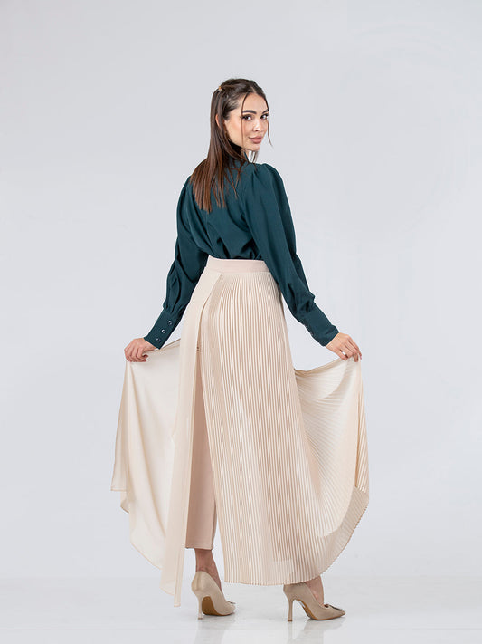 Women's pleated pants