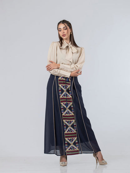 Embroidered skirt