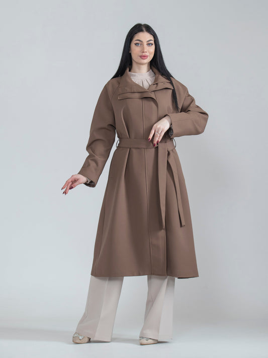 Women's long jacket with a distinctive collar