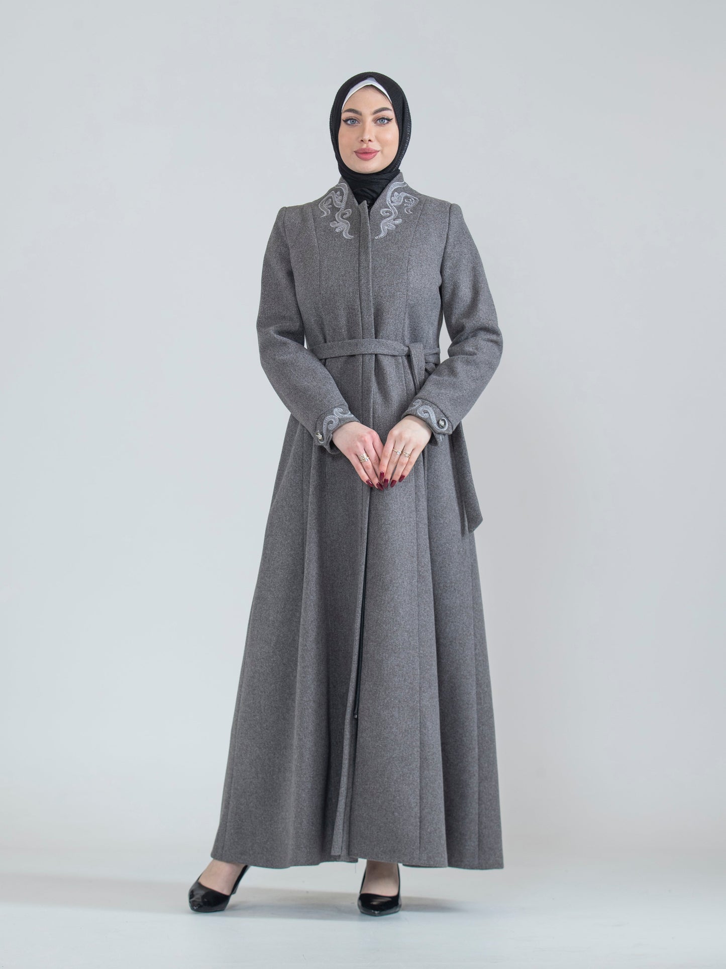 Jilbab with embroidery pattern