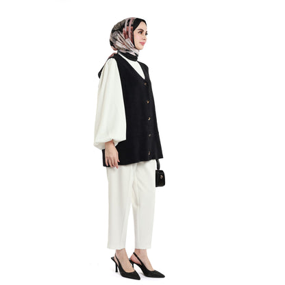 Gold Button Detailed Knitted Waistcoat