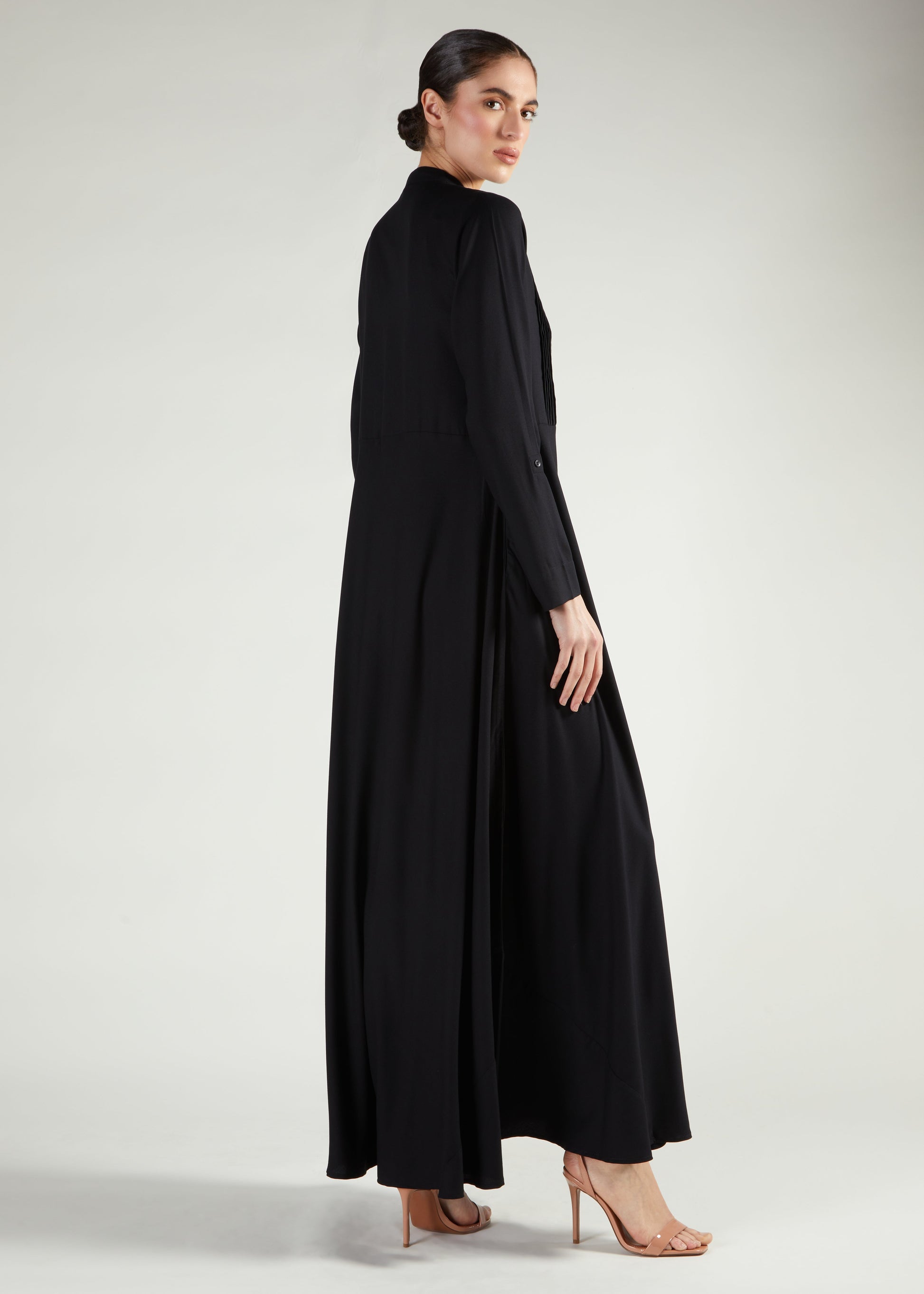 Nawara Abaya