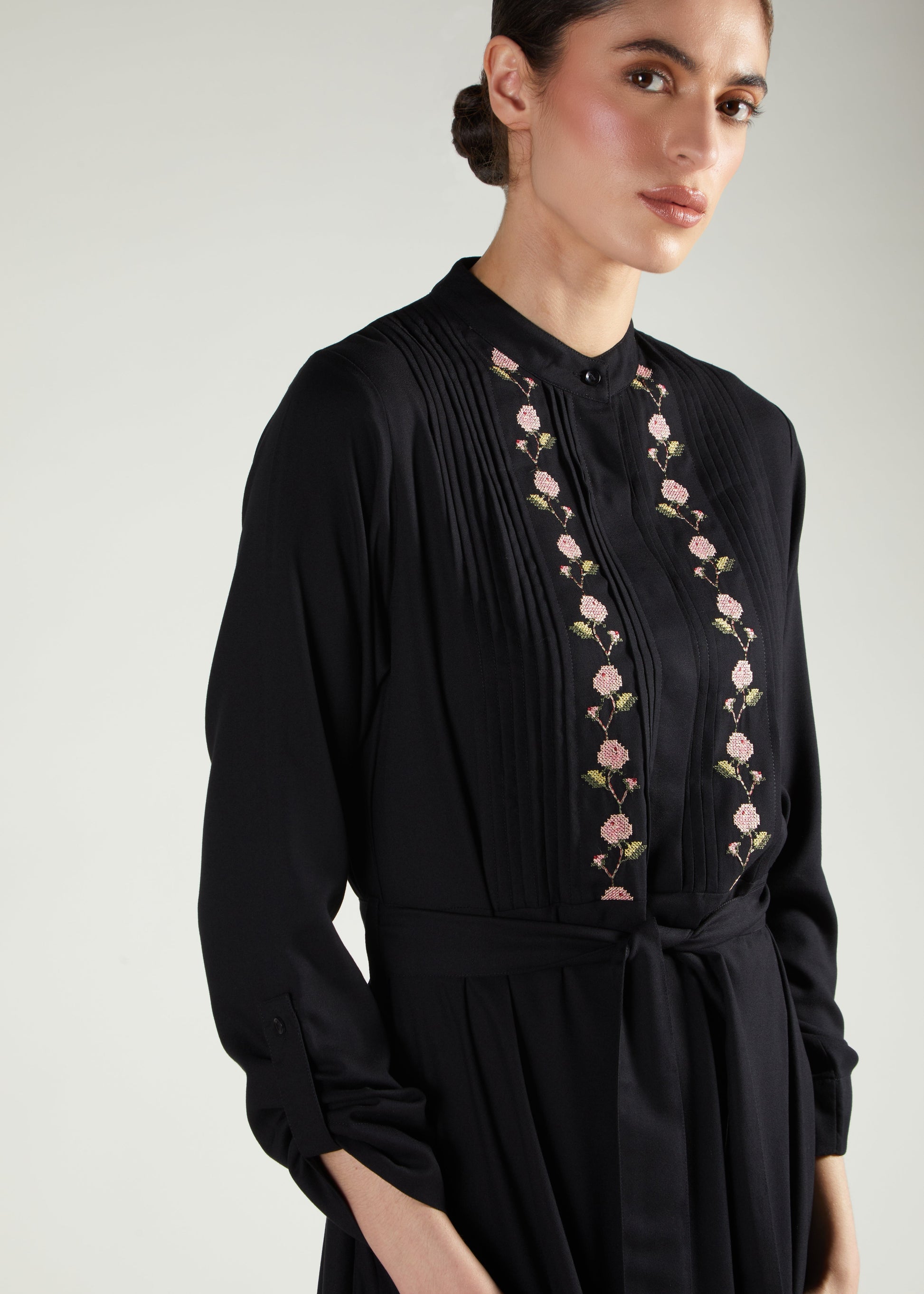 Nawara Abaya