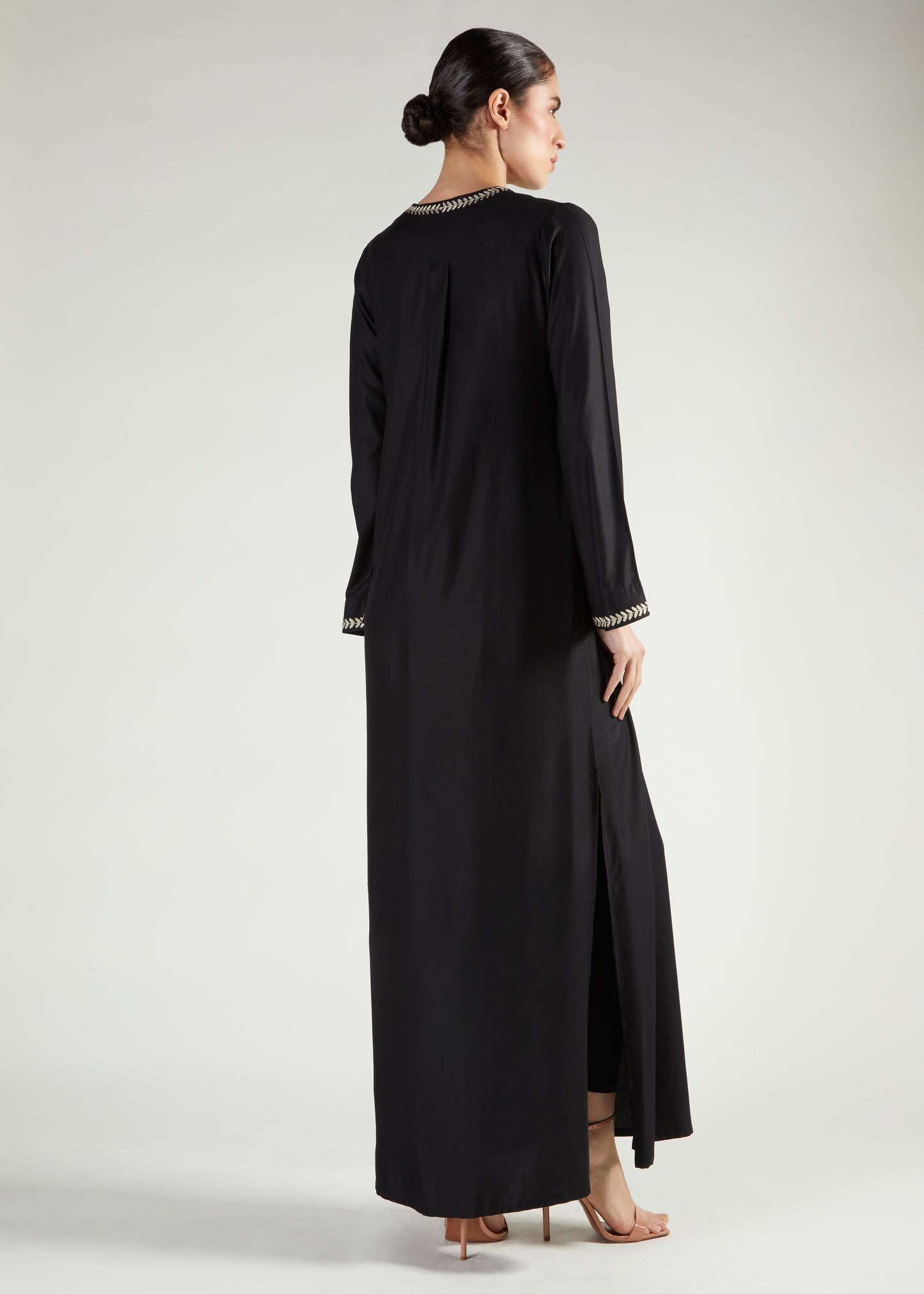 Oak Leaf Abaya