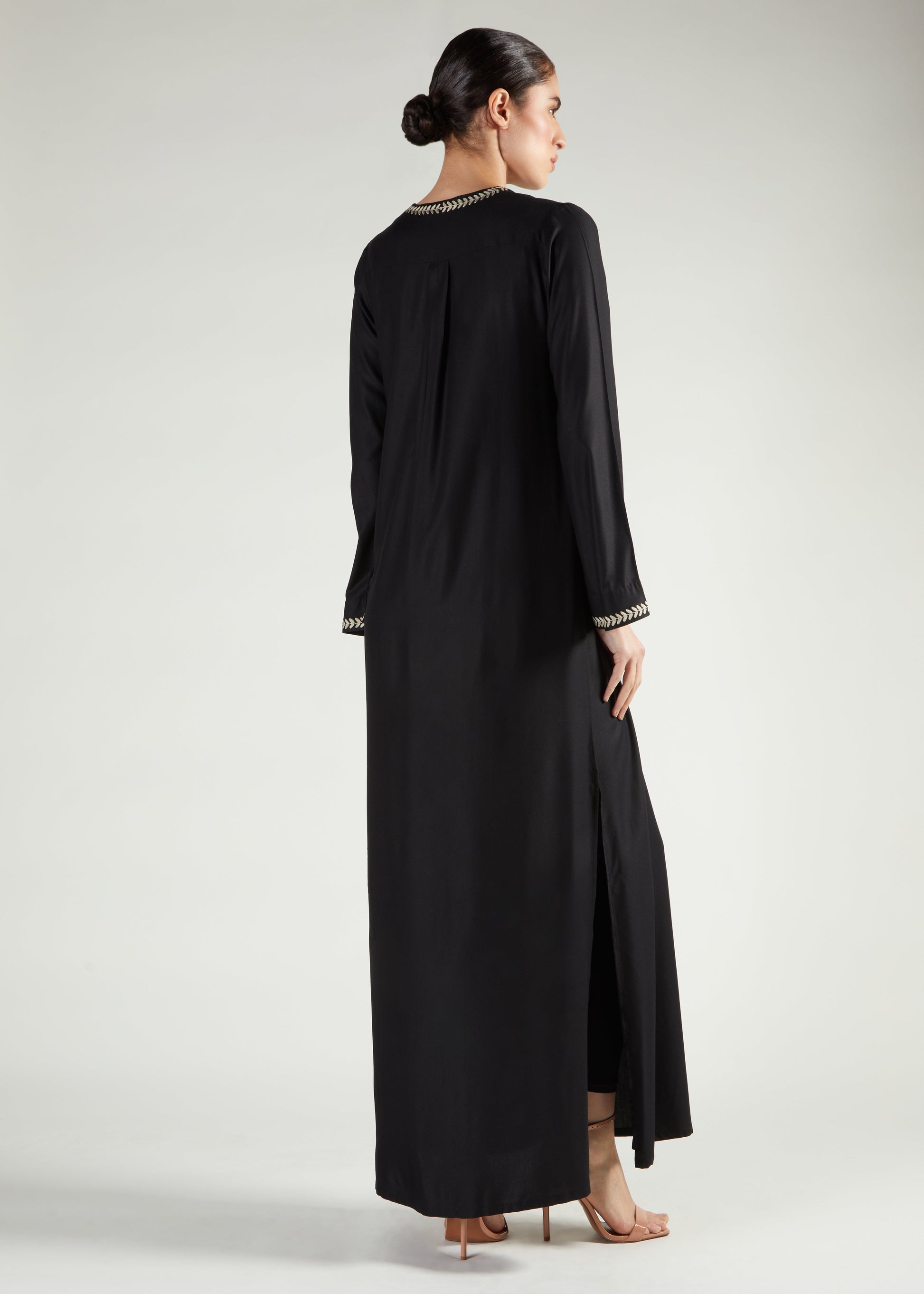 Oak Leaf Abaya