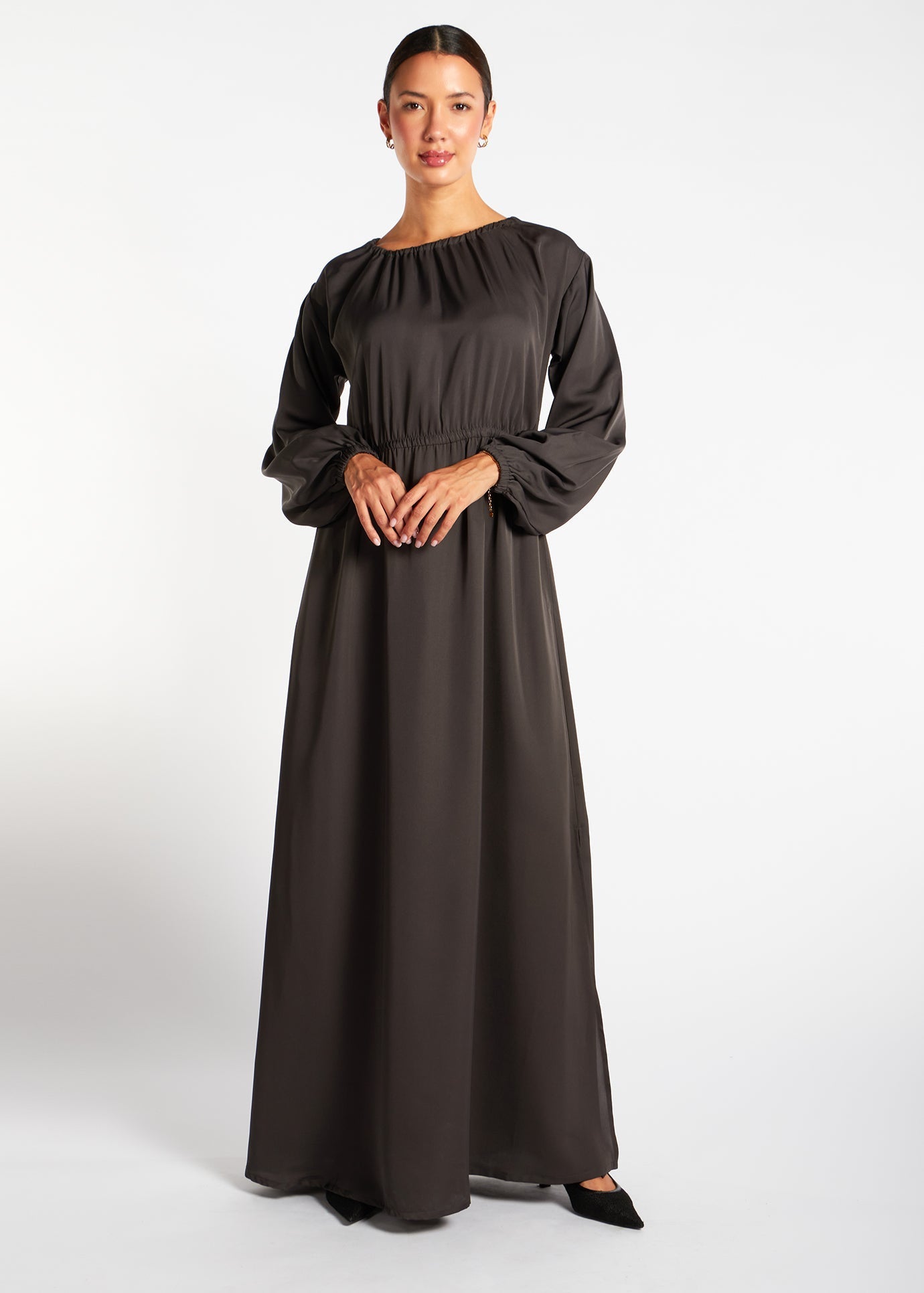 Pleated Abaya Charcoal - Final Sale