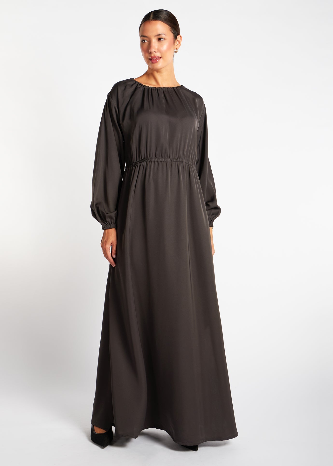 Pleated Abaya Charcoal - Final Sale
