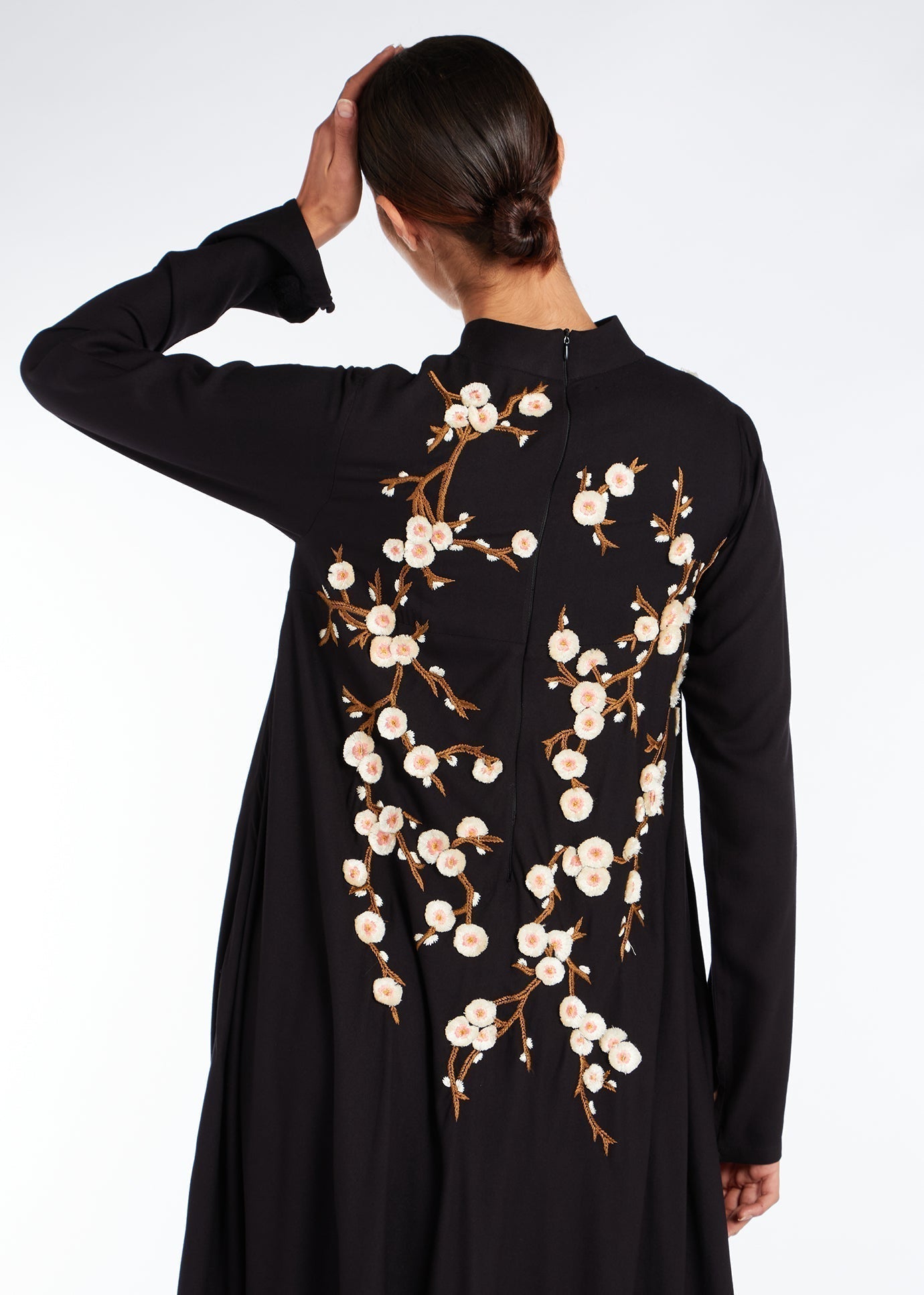 Frangipani Abaya Black