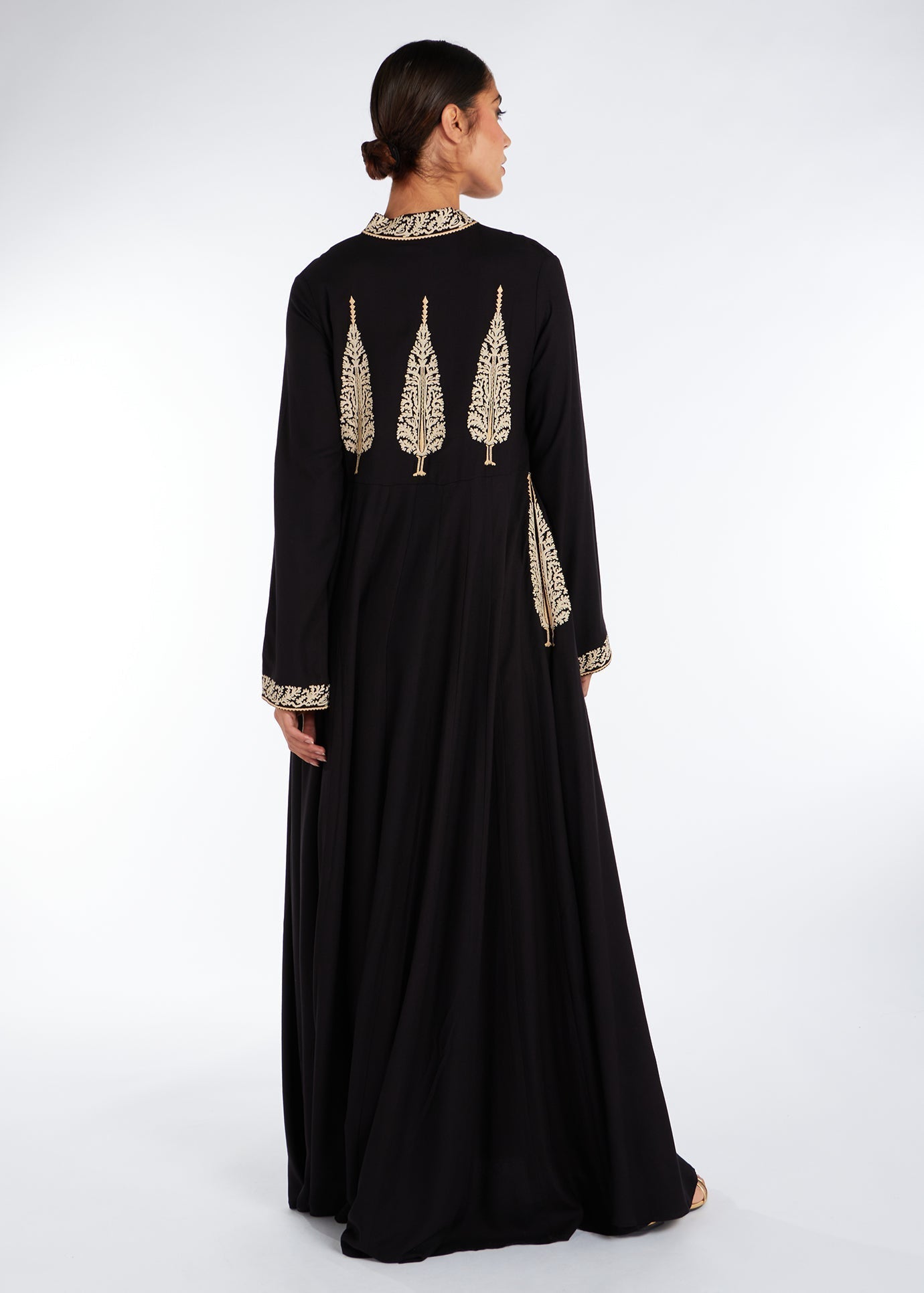 Cypress Tree Abaya Black