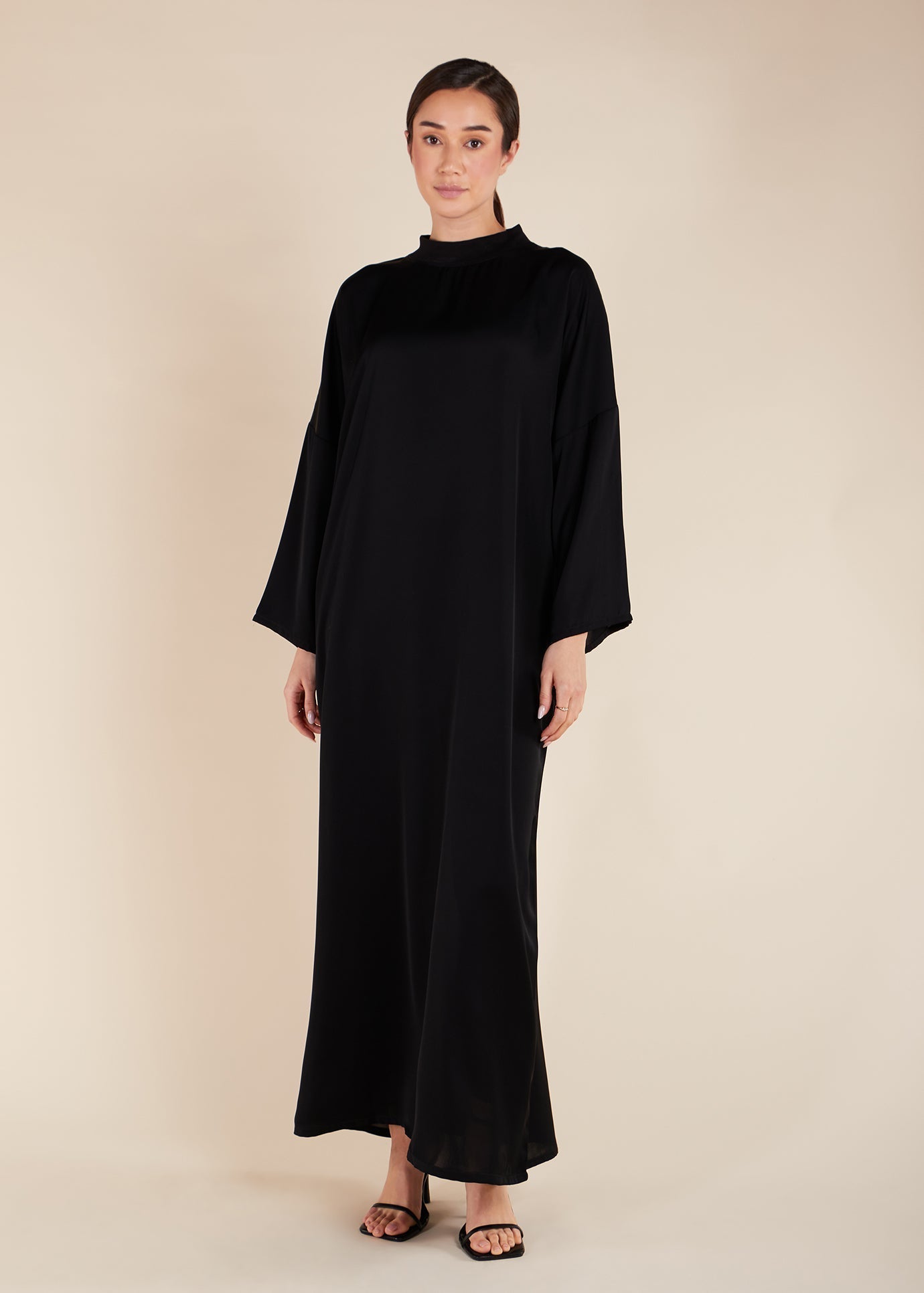 Rib Neck Kaftan Black - Final Sale