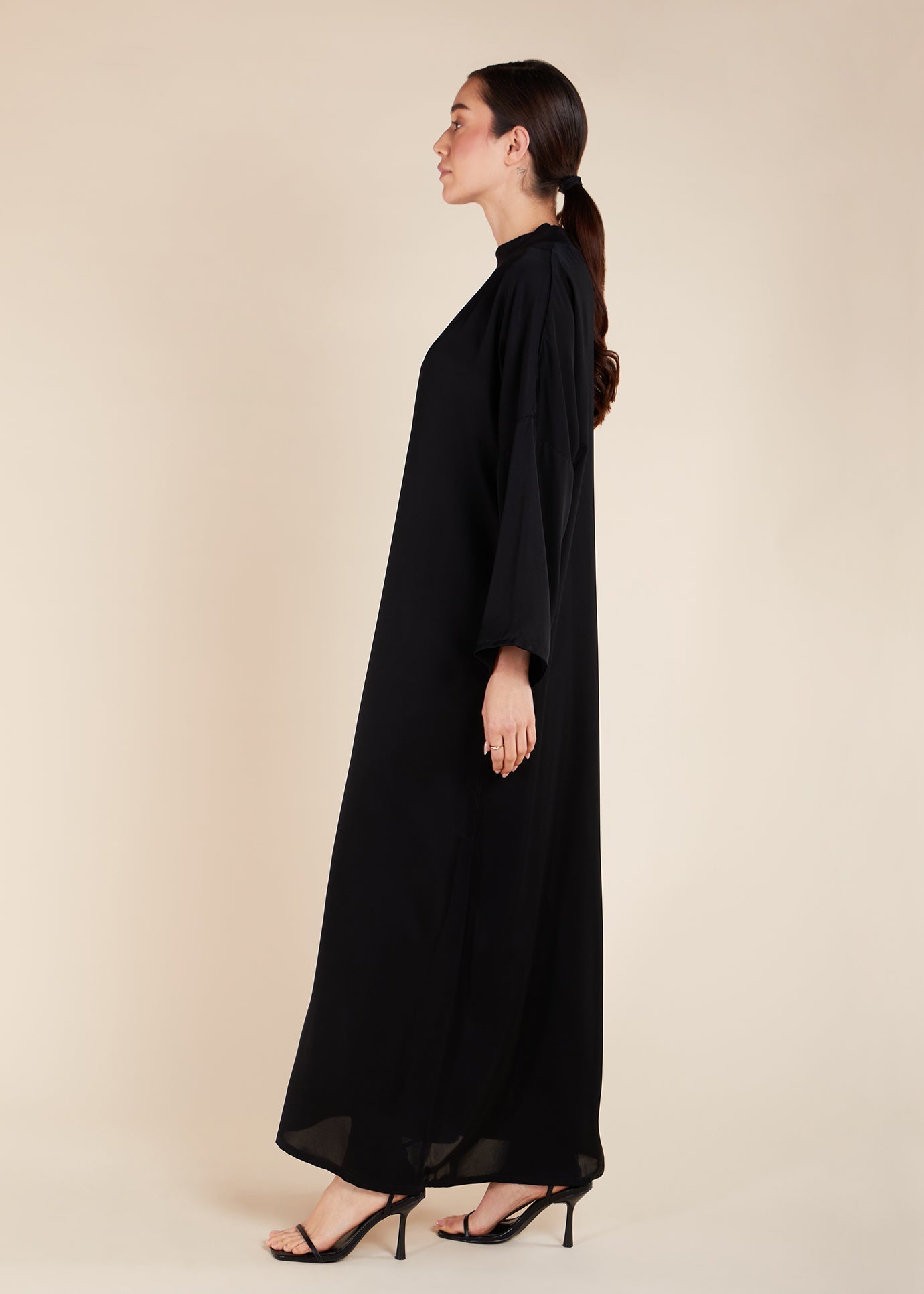 Rib Neck Kaftan Black - Final Sale