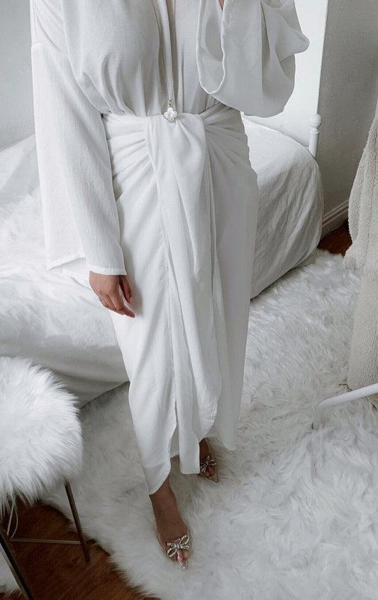 Maahwish-Two Piece Abaya Inner set