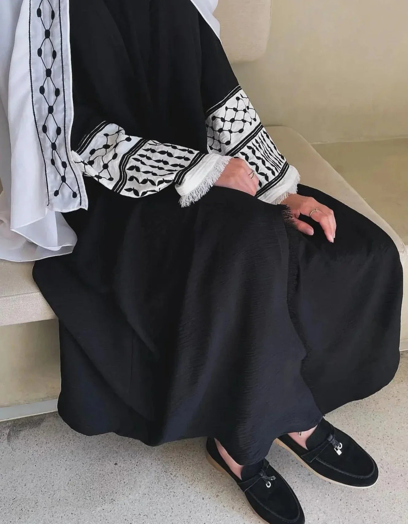 Keffiyeh Embroidery Abaya