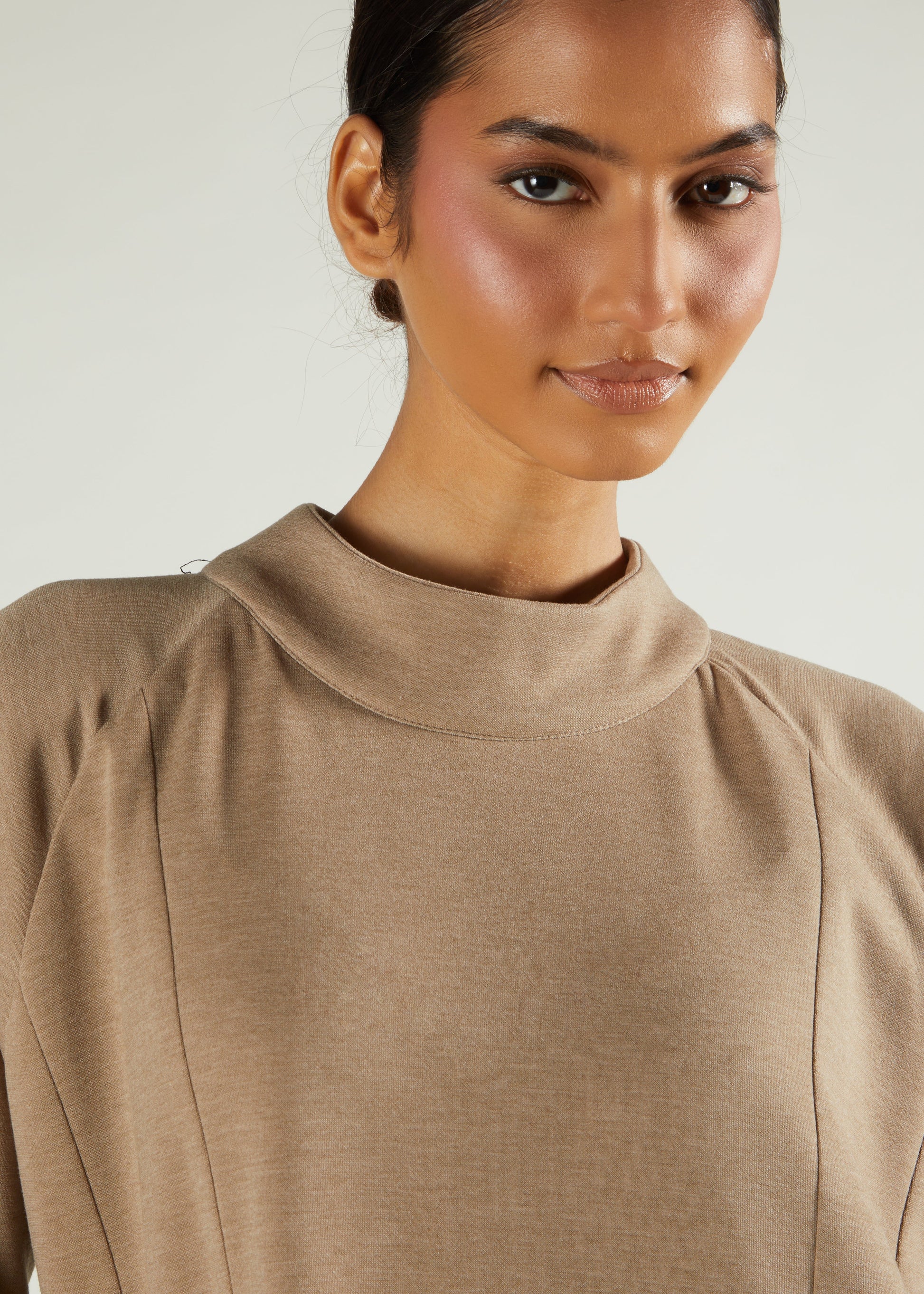 Scuba Abaya Nude